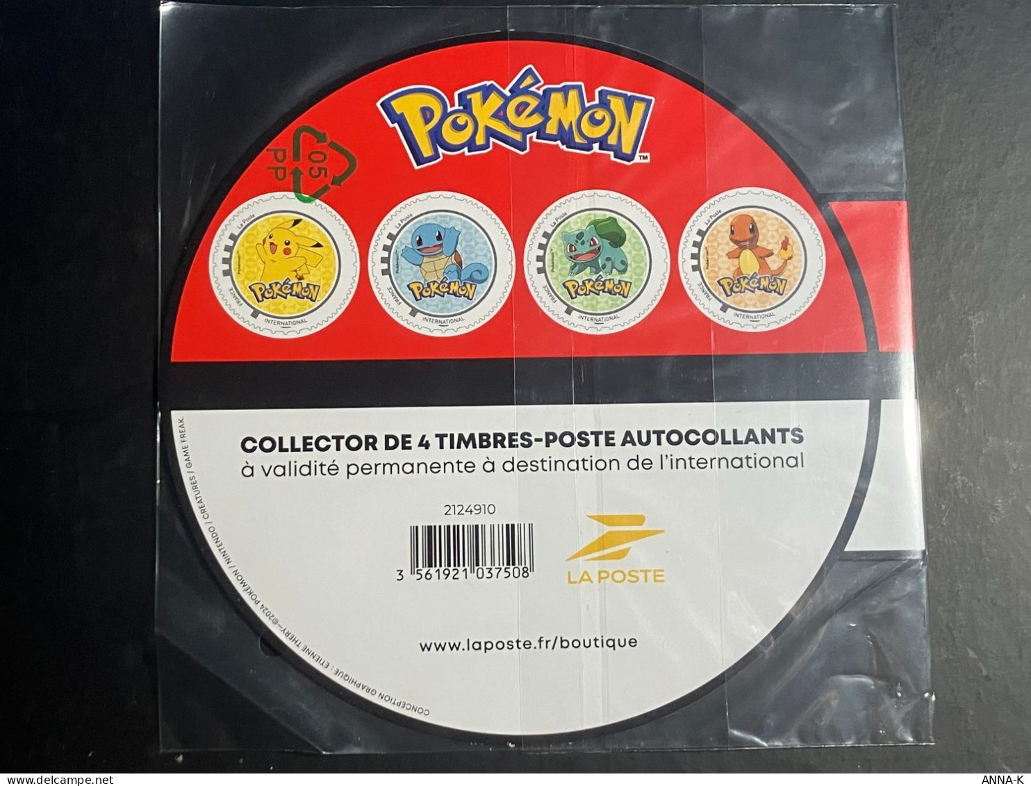 Collector Pokémon 2024 (+ Port Suivi Gratuit) - Mint/Hinged