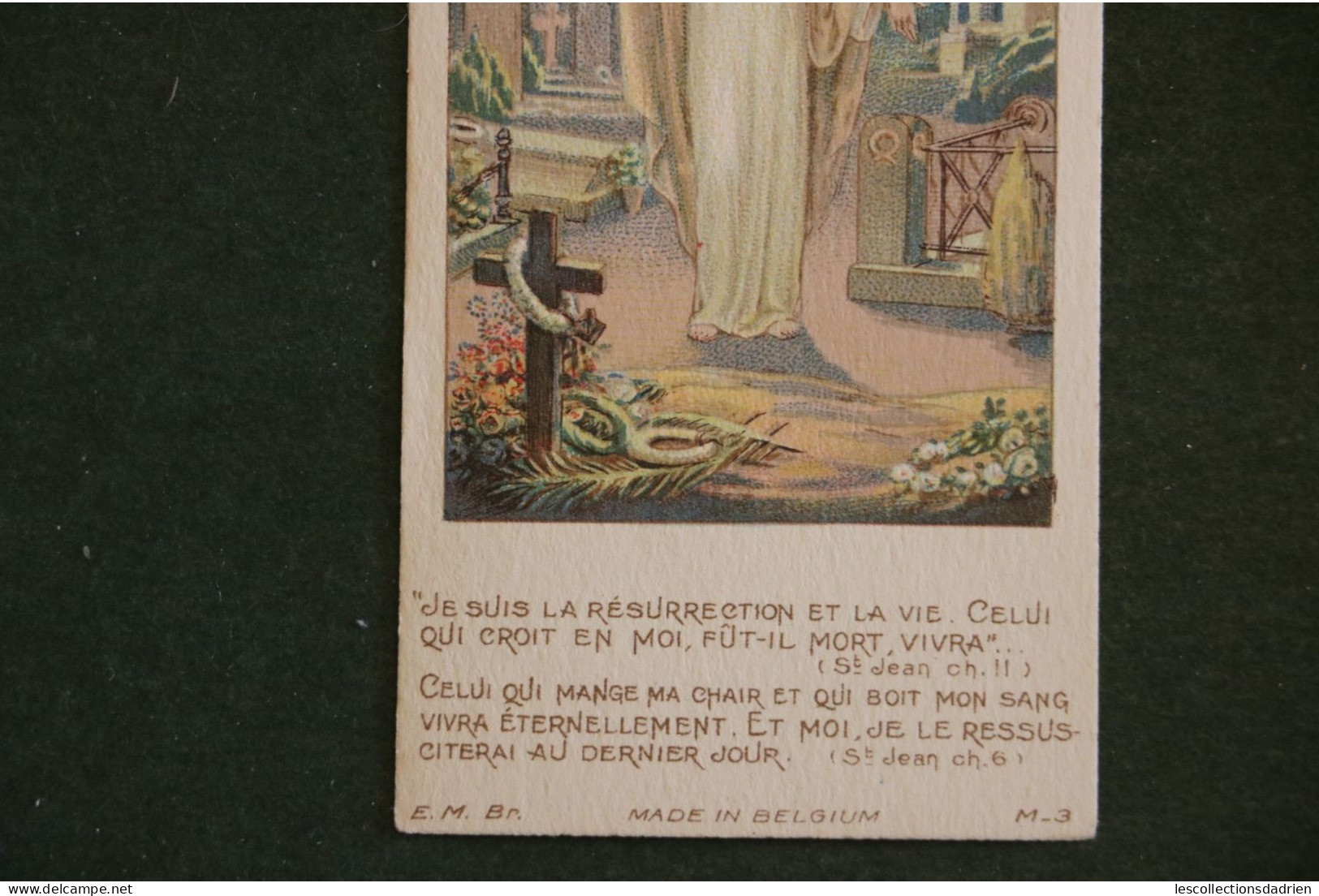 Image Religieuse Christ Dans Un Cimetière - Graveyard Holy Card - Santini