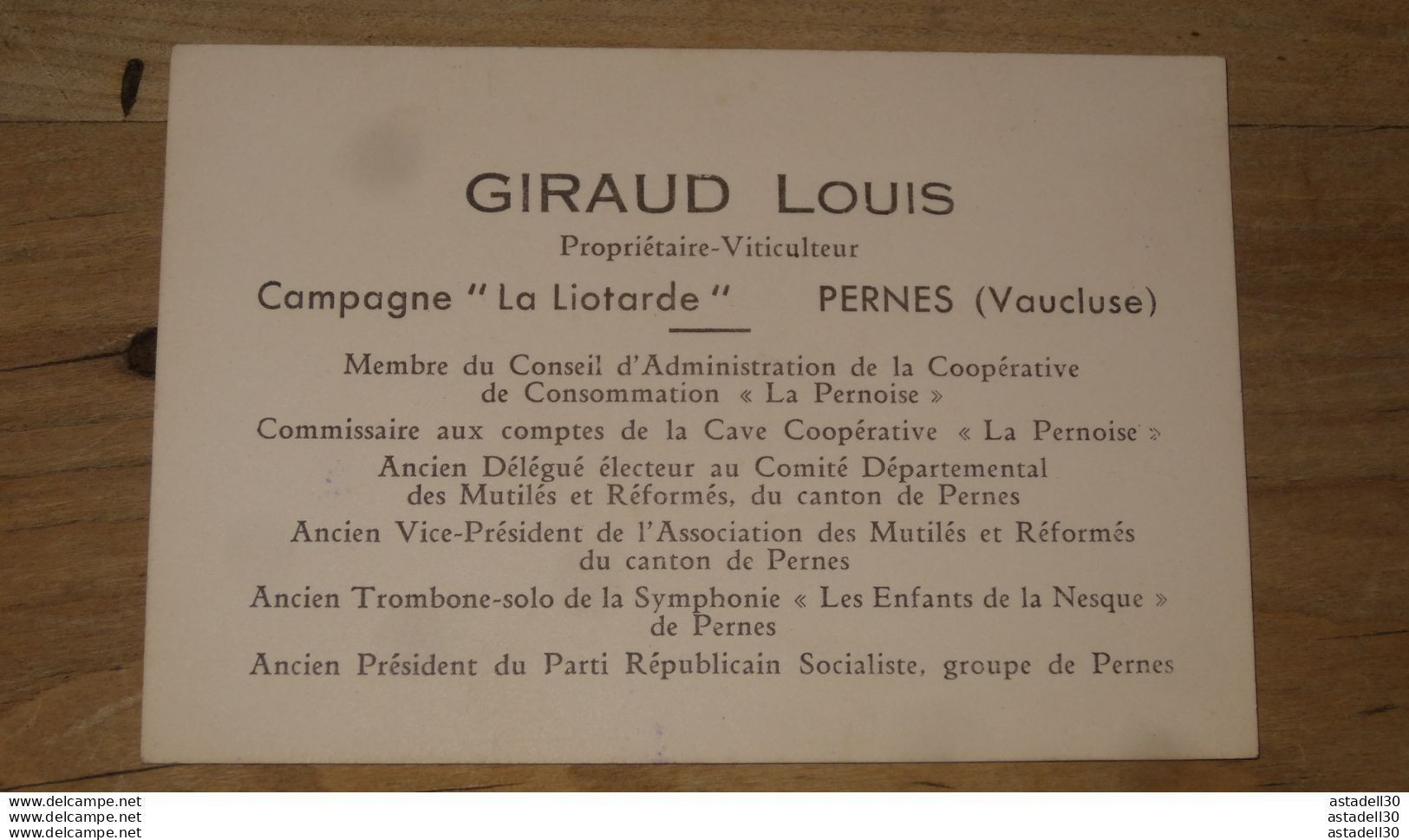 Carton Publicitaie GIRAUD Louis, Viticulteur A PERNES LES FONTAINES ............. PHI ....... E2-87 - Food