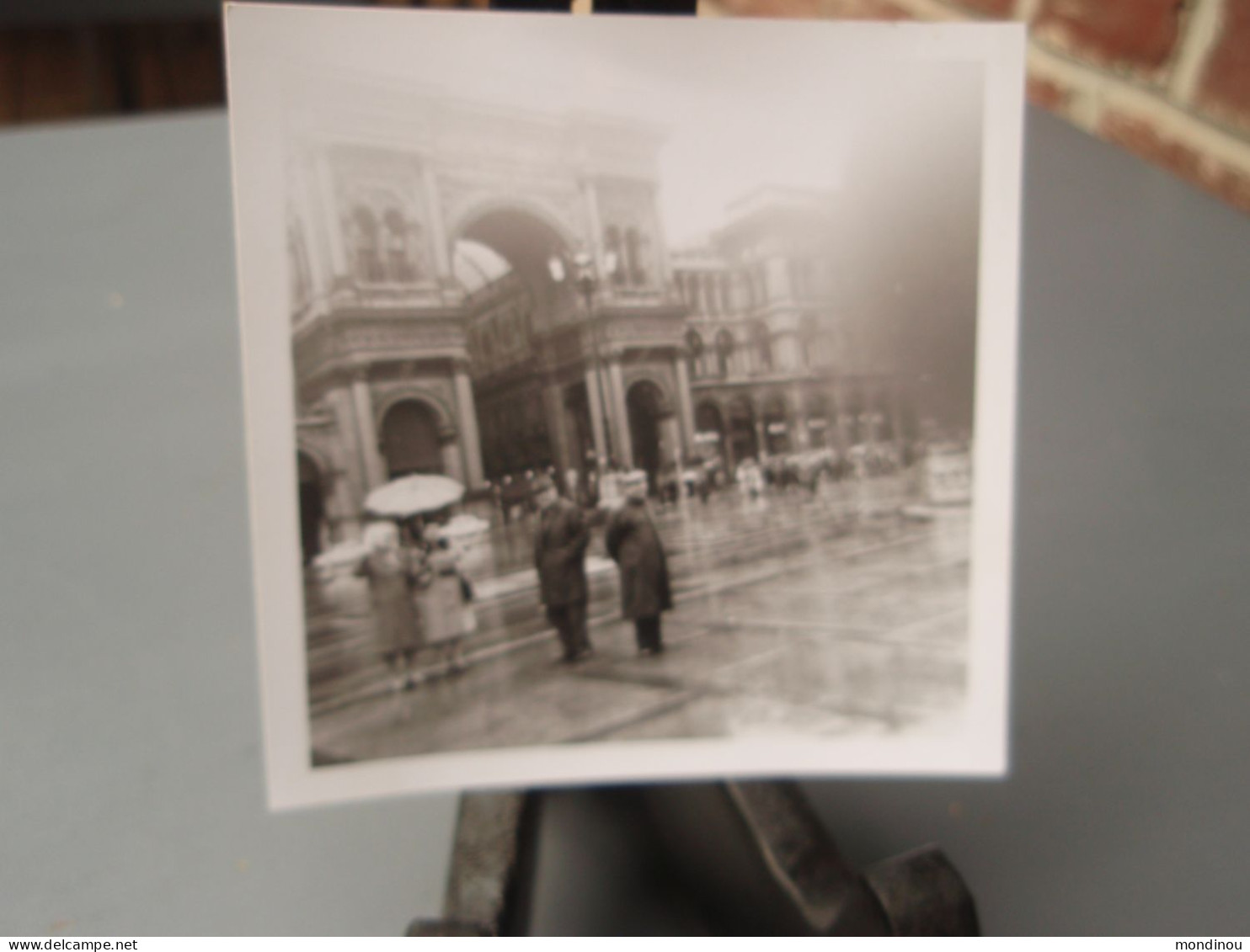 Petite Photo Galleria Vittorio Emanuee II - 11/04/1966 - Le Salon De Milan. - Places