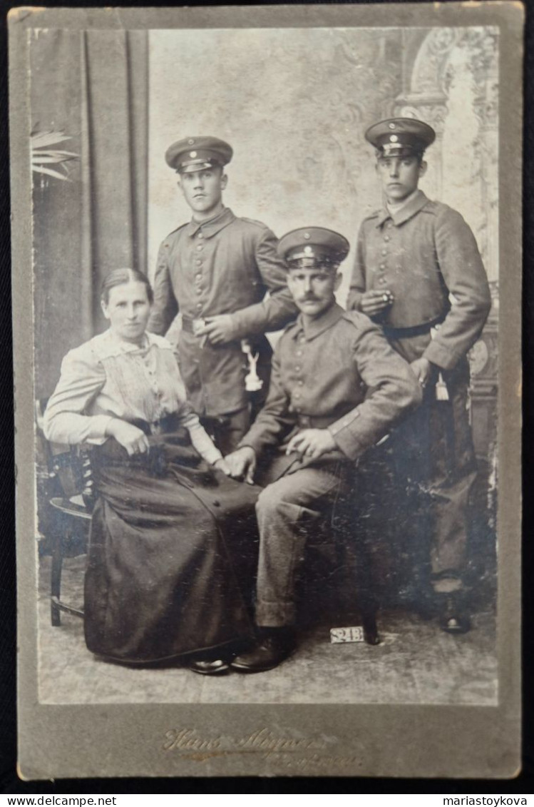 Familie.Fotografie Hans Aigner, Grafenau - Anonymous Persons