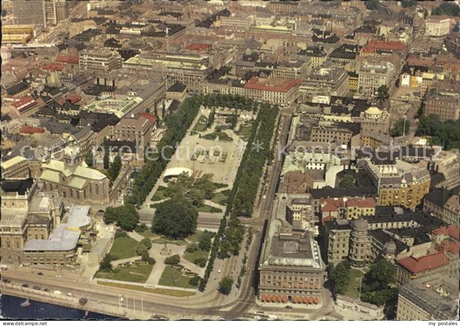 72496330 Stockholm Kings Garden Fliegeraufnahme  - Schweden