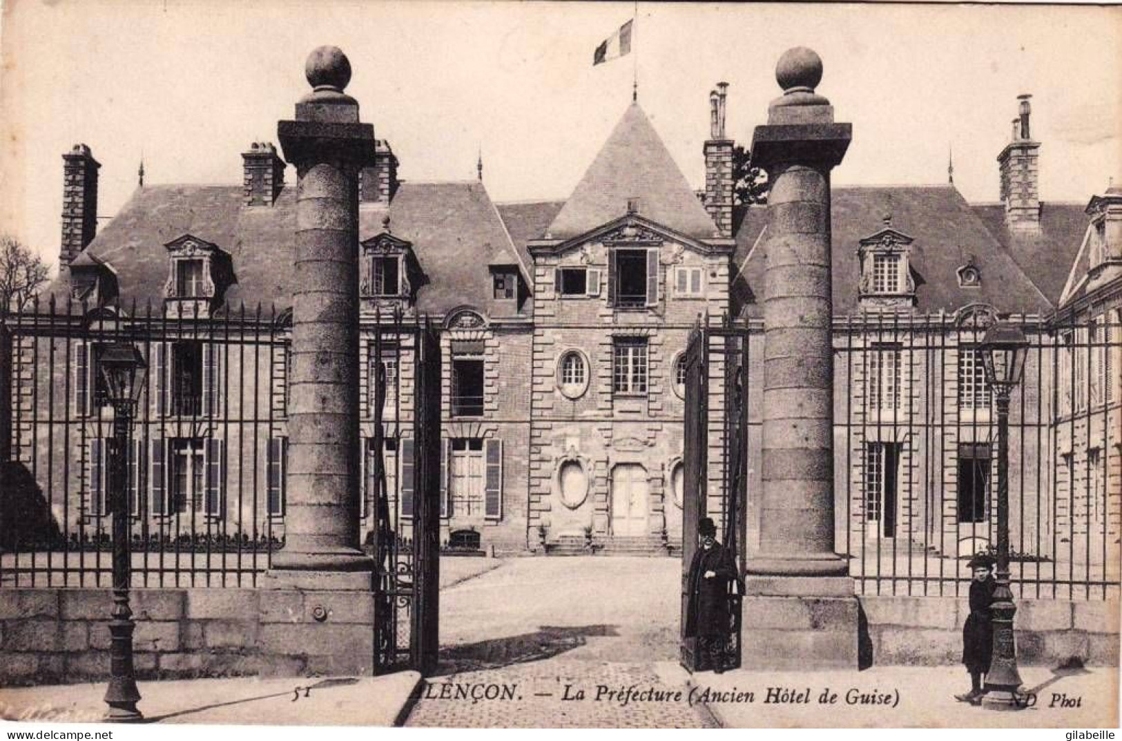 61 - Orne -  ALENCON -  La Prefecture - Ancien Hotel De Guise - Alencon