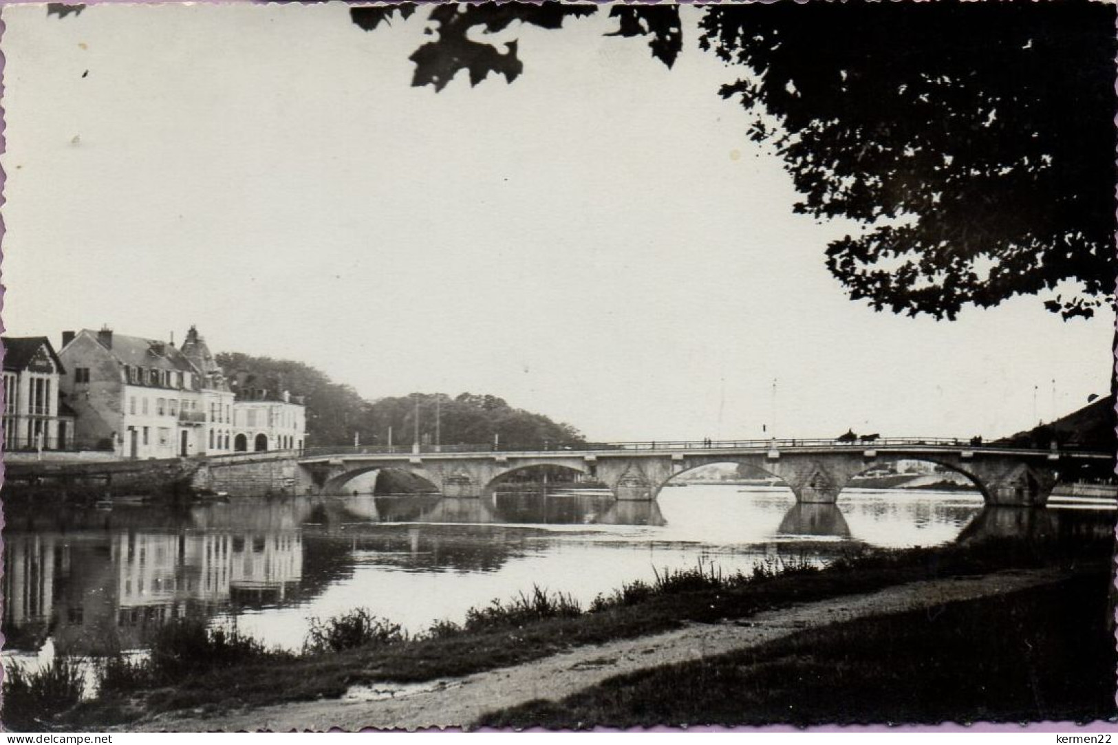 CPA 89 JOIGNY YONNE LE PONT - Joigny