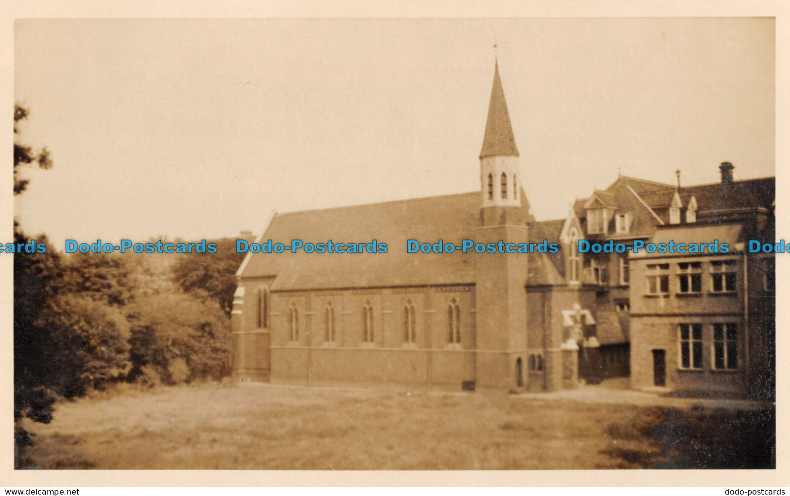 R098941 Church. Old Photography. Unknown Place - World