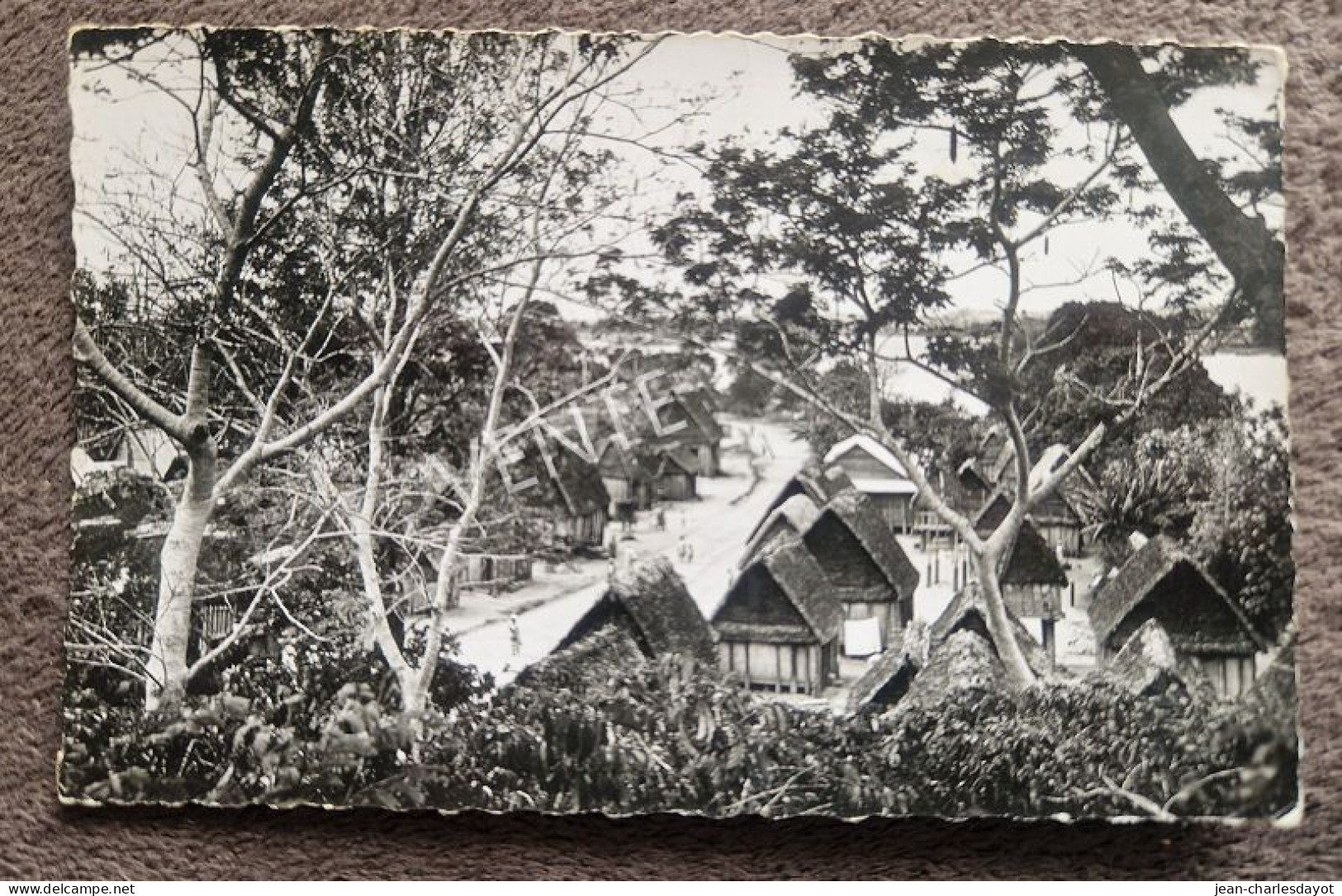 Carte Postale MADAGASCAR : Village Cotier - Sonstige & Ohne Zuordnung