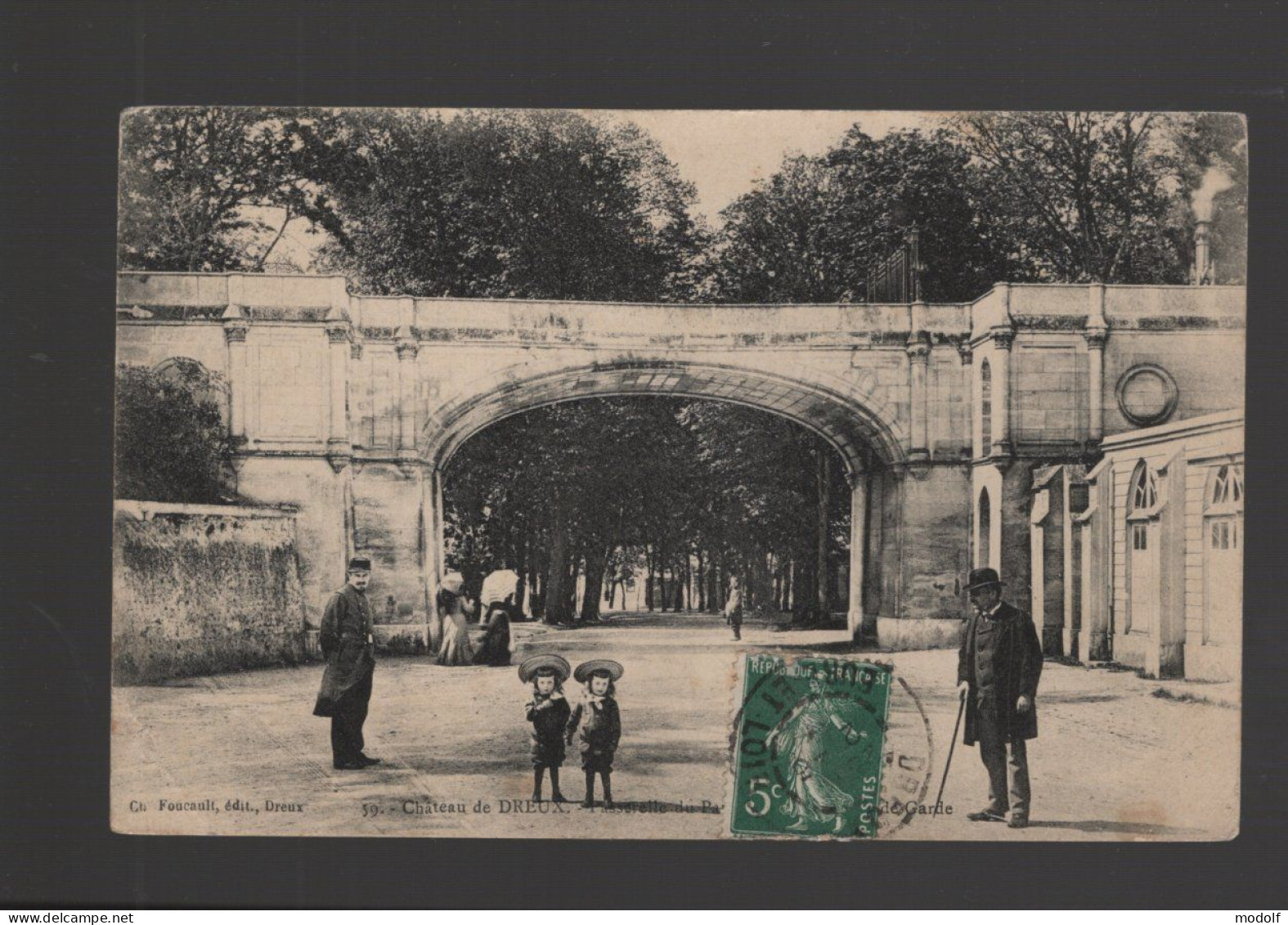 CPA - 28 - N°59 - Château De Dreux - Passerelle Du Parc Et Ancien Corps De Garde - Animée - Circulée En 1910 - Dreux