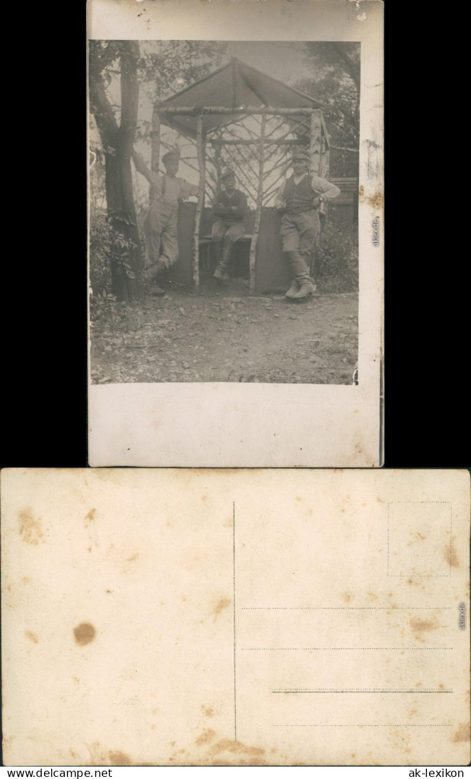 Foto  Soldaten-Porträts 1. Weltkrieg 1915 Privatfoto - Personnages