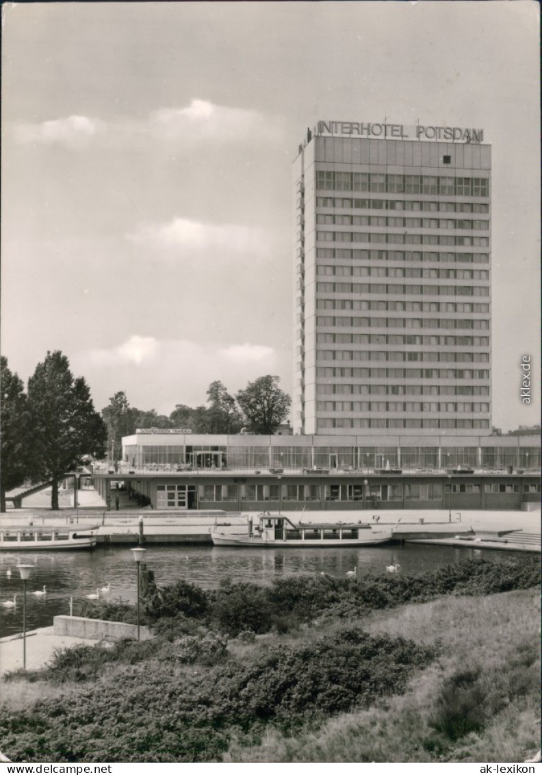 Ansichtskarte Potsdam Interhotel "Potsdam" Mit Dampfer 1969 - Potsdam