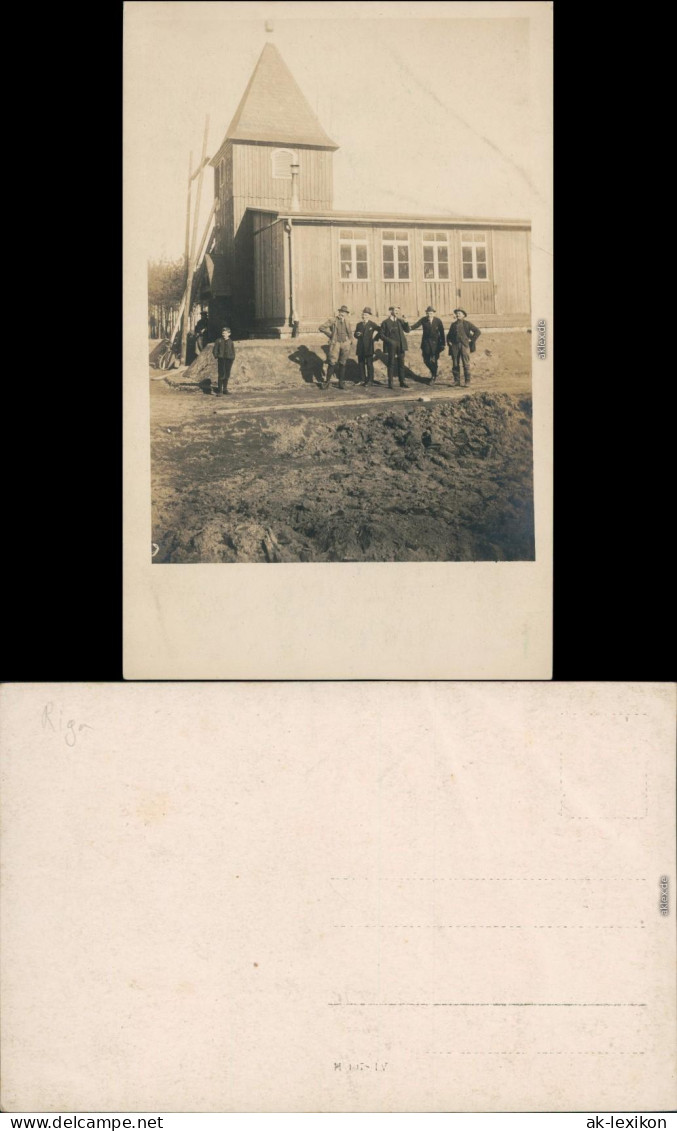 Riga Rīga Ри́га Privatfotokarte - Männer Beim Bau Einer Kirche 1908 - Lettonie