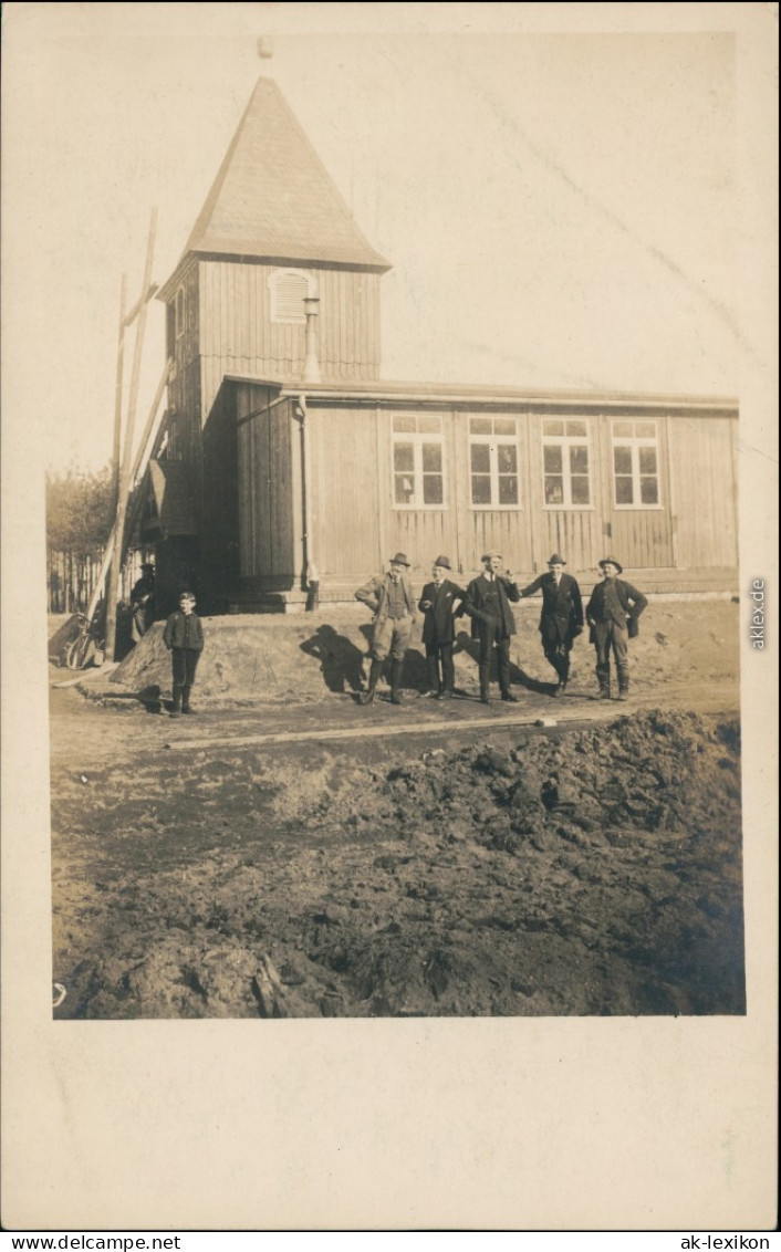 Riga Rīga Ри́га Privatfotokarte - Männer Beim Bau Einer Kirche 1908 - Lettland
