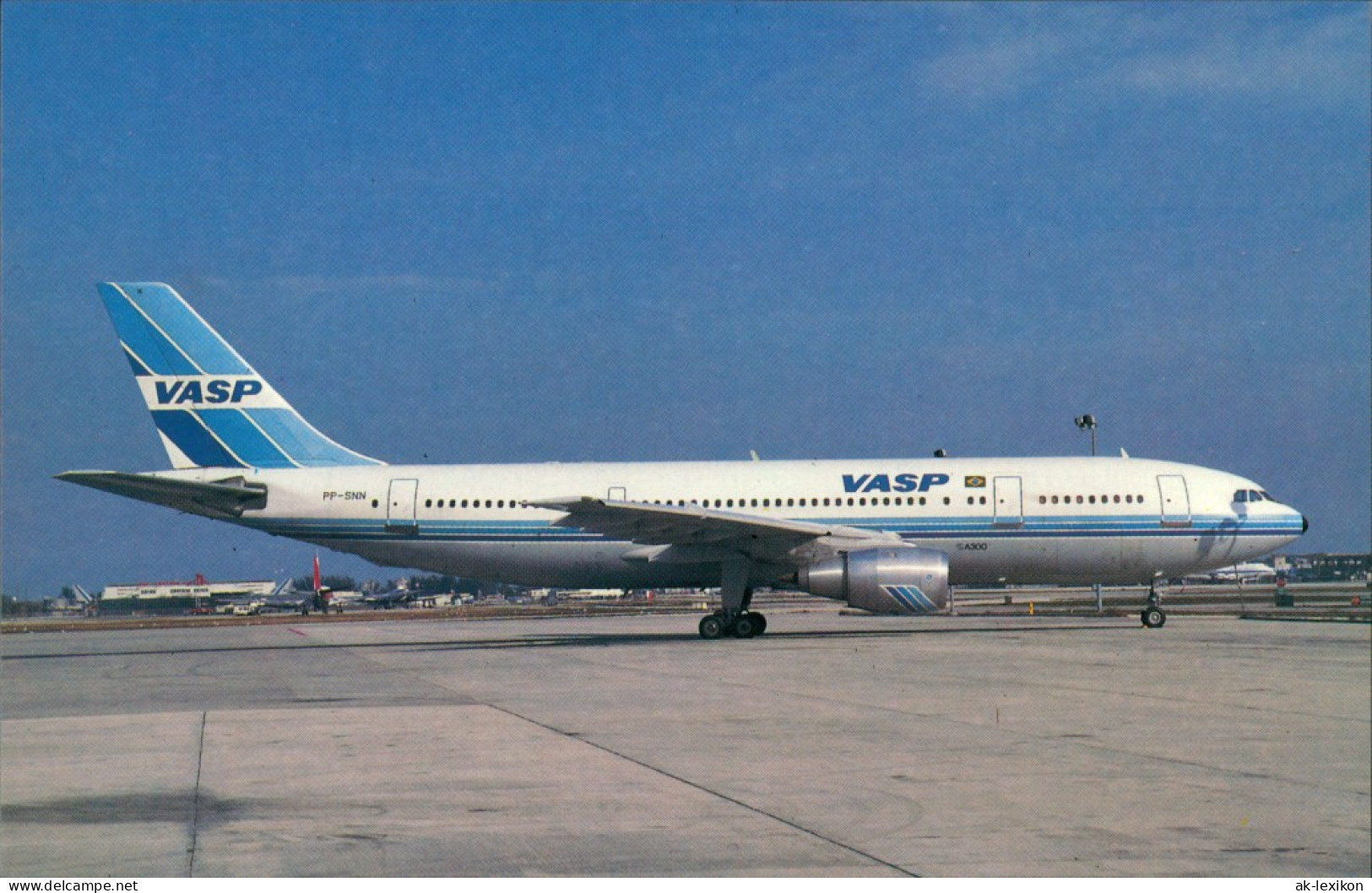 Ansichtskarte  Vasp Airbus Industrie A300B2-203 PP-SNN Flugzeug 1990 - 1946-....: Ere Moderne