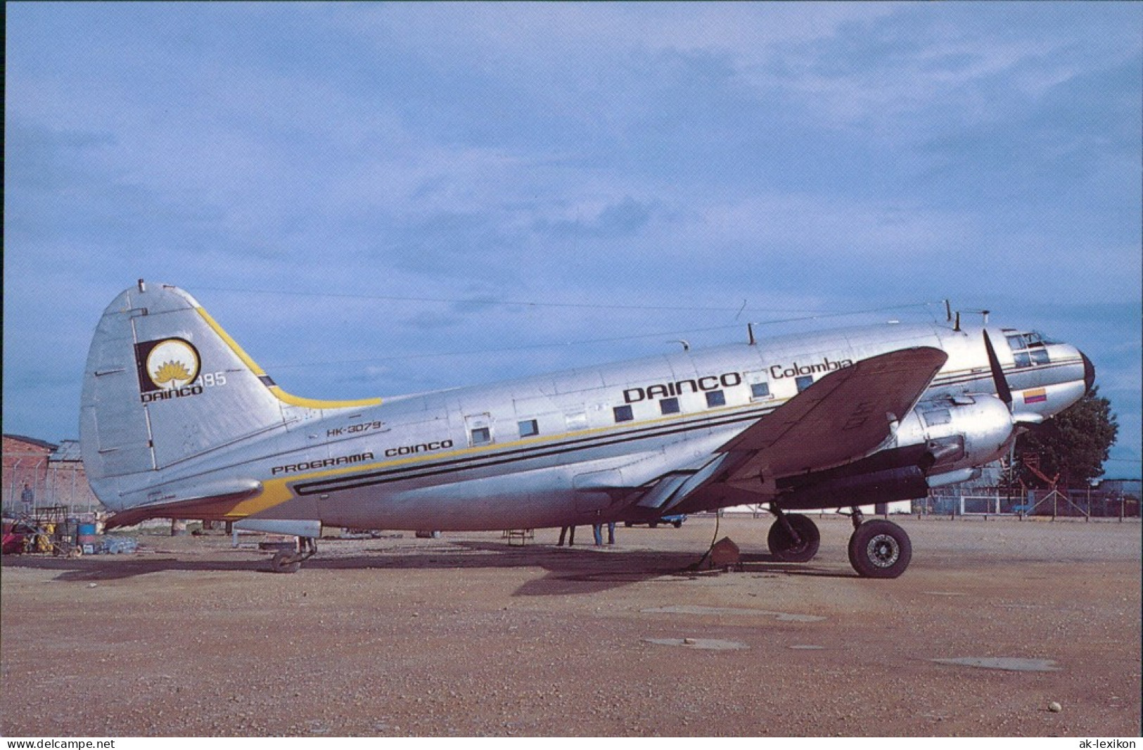 Ansichtskarte  Curtiss C-46F-1-Cu Commando HK-3079 C/n 22538 At Bogota 1986 - 1946-....: Ere Moderne