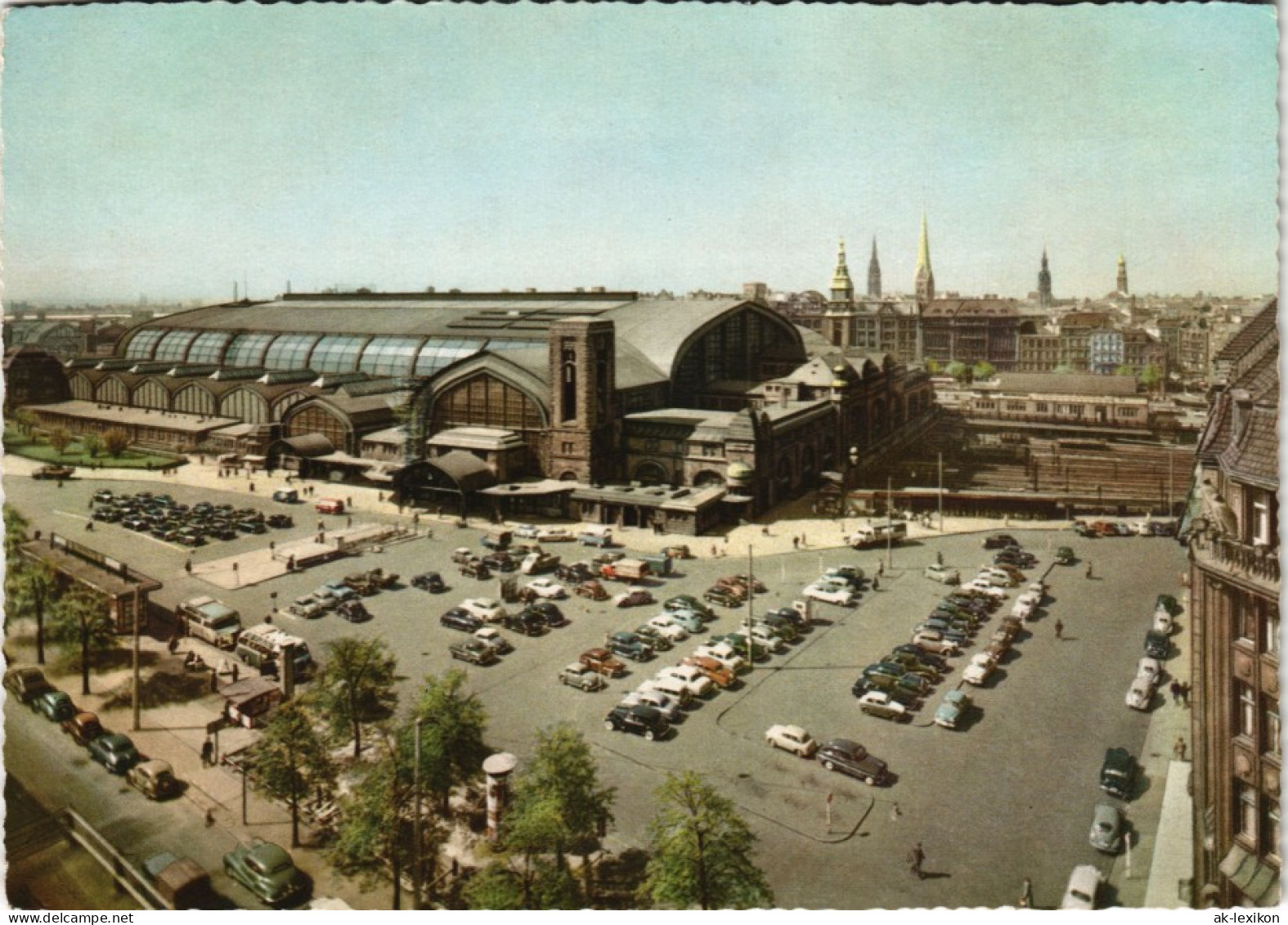 Ansichtskarte Hamburg Hauptbahnhof Parkplatz Mit Autos Am Vorplatz 1960 - Other & Unclassified