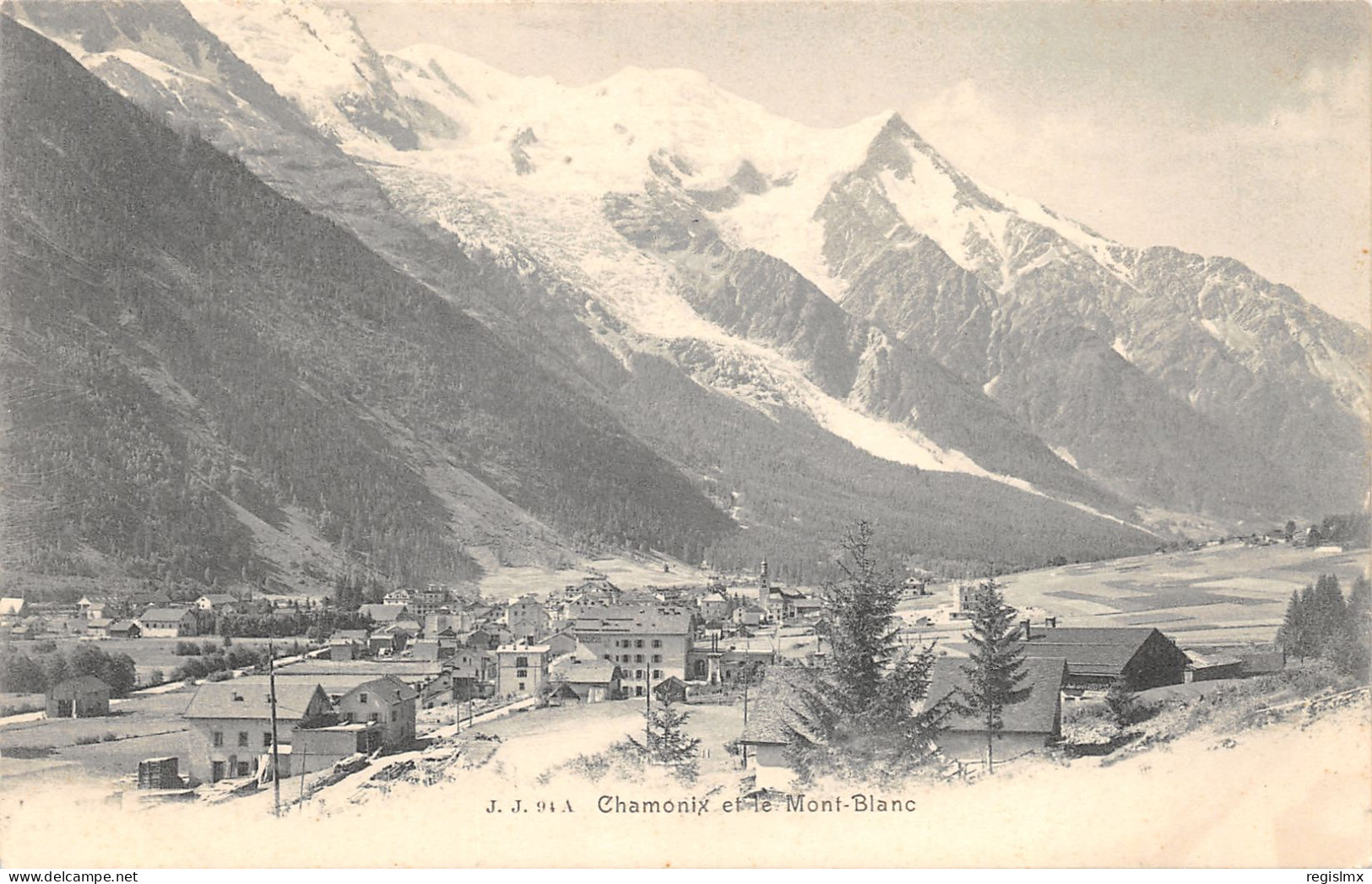 74-CHAMONIX-N°355-E/0201 - Chamonix-Mont-Blanc