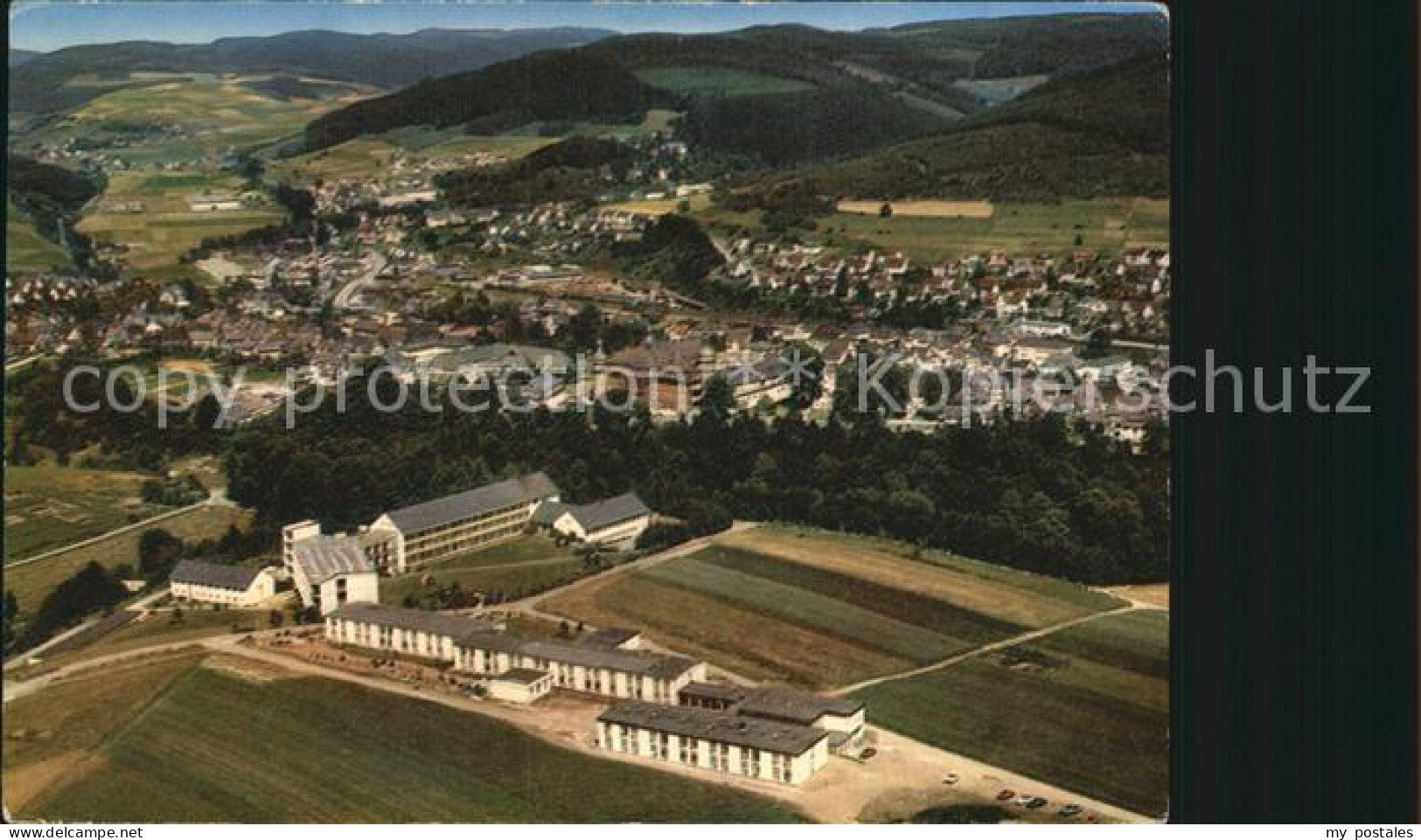 72494762 Bad Berleburg Blick Zum Schloss NH Klinik Odeborn Gaestehaeuser Bad Ber - Bad Berleburg