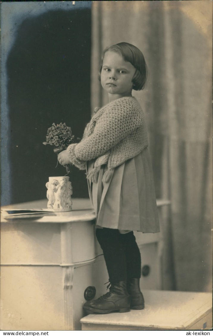 Menschen Soziales Leben Kind Mädchen Atelier-Photo Foto 1930 Privatfoto - Portraits