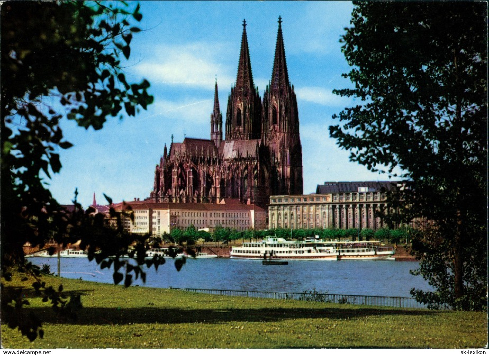 Ansichtskarte Köln Kölner Dom Rhein Schiff A.d. Anlegestelle 1980 - Koeln