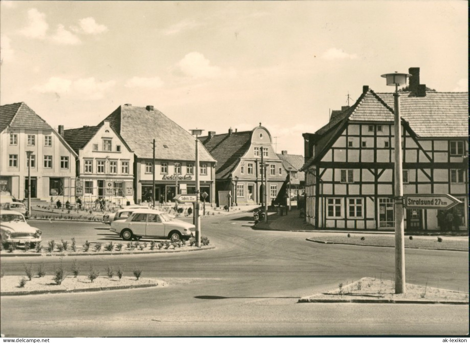 Bergen (Rügen) Karl-Marx-Platz Auto Geschäfte Stadtansicht 1969 - Sonstige & Ohne Zuordnung