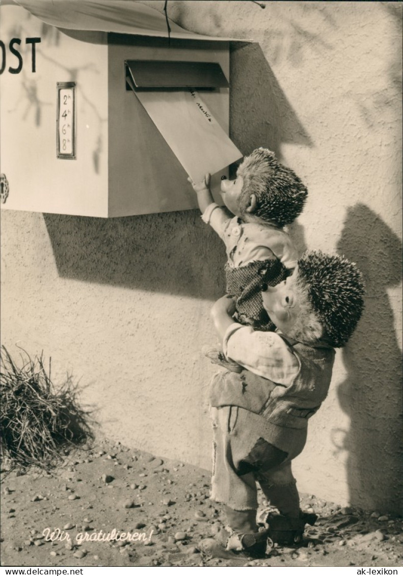 Mecki Vater & Kind Am Briefkasten "Wir Gratulieren" (Diehl-Film) 1960 - Mecki