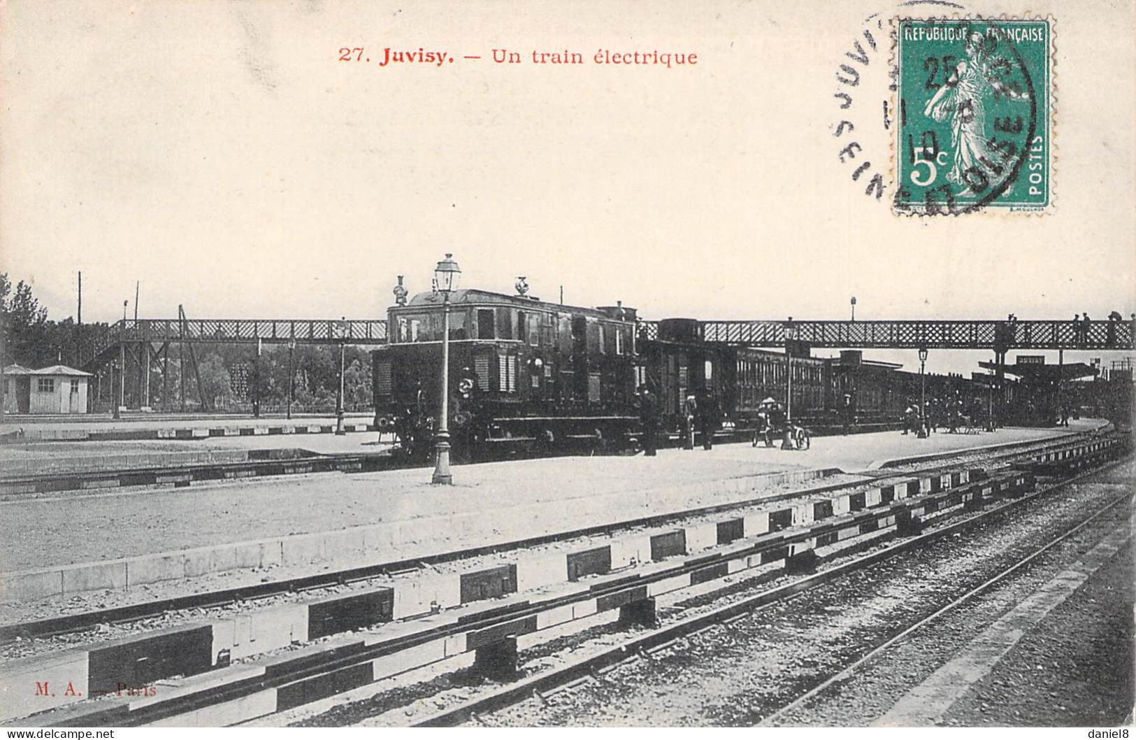 JUVISY 91 - Un Train électrique - Juvisy-sur-Orge