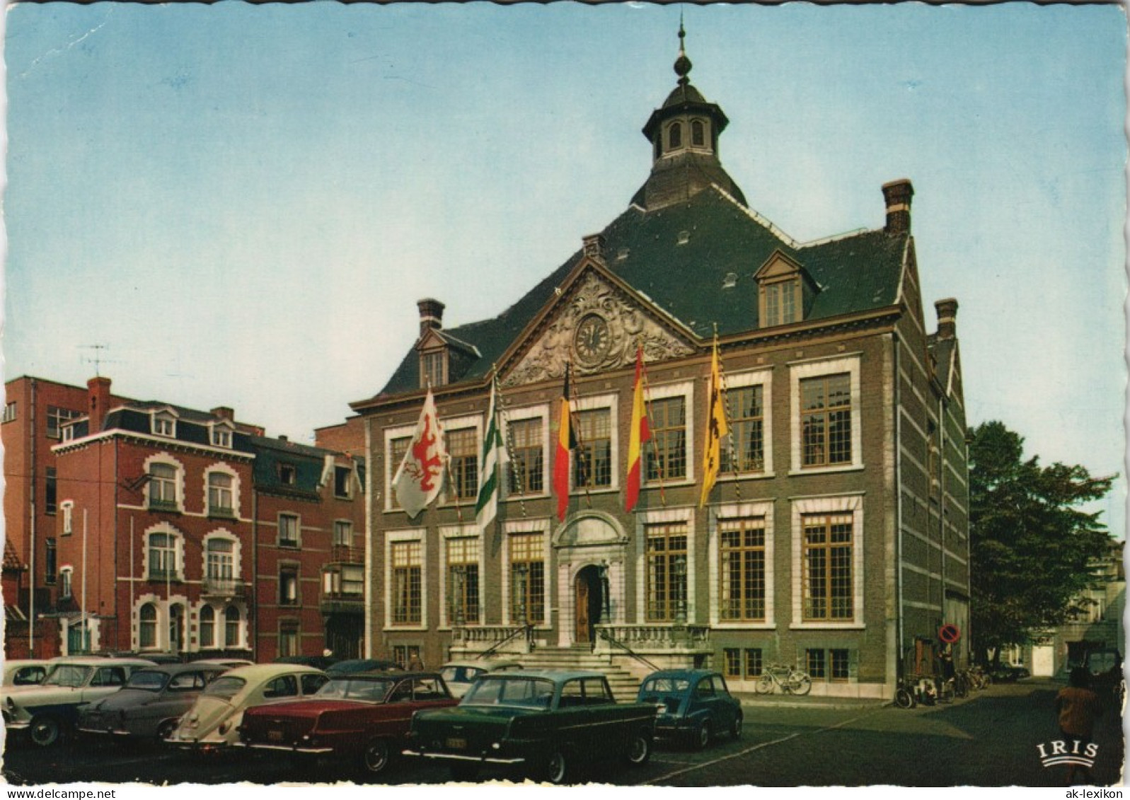 Hasselt (Belgien) Stadhuis Div. Autos Auto-Modelle U.a. VW Käfer 1965 - Autres & Non Classés