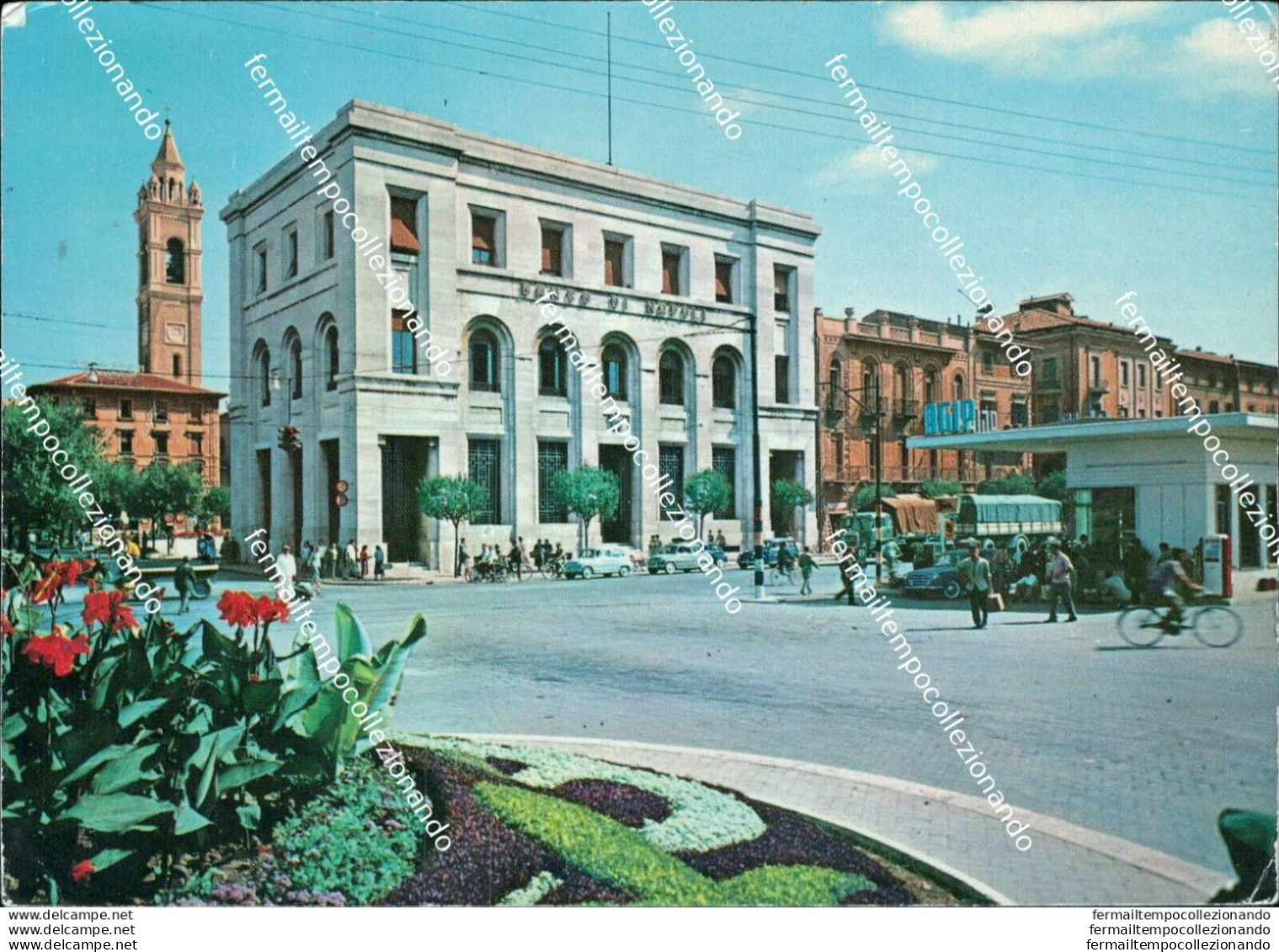 Bn558 Cartolina Pescara Citta' Piazzale Della Stazione - Pescara