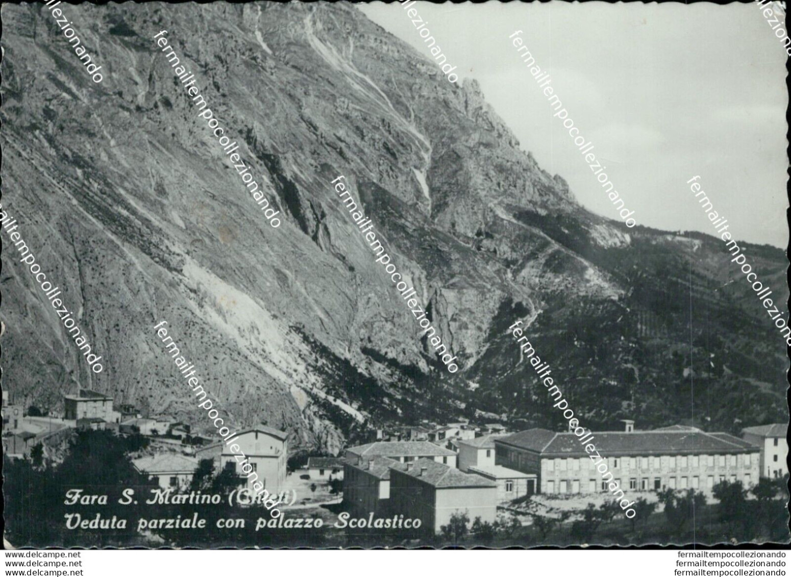 Ap489 Cartolina Fara S.martino Veduta Parziale Con Palazzo Scolastico Chieti - Chieti