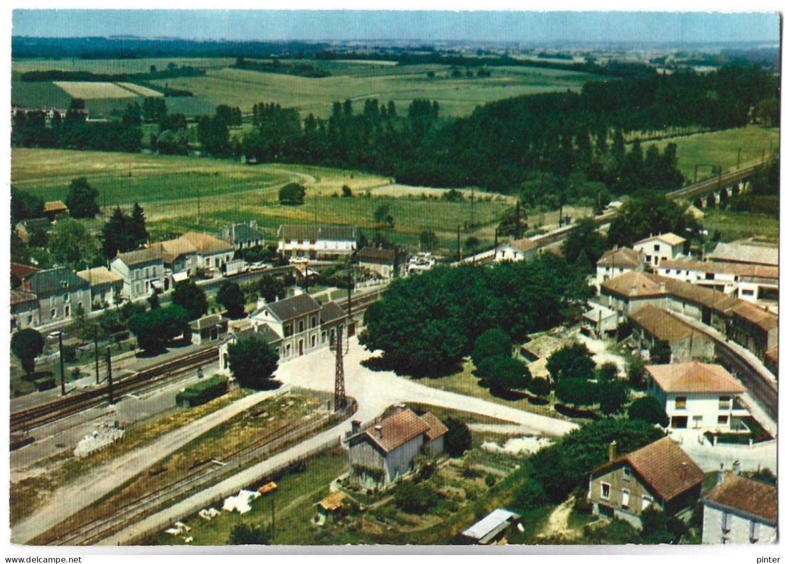 LUXE - Vue Aérienne Sur La Gare - Other & Unclassified