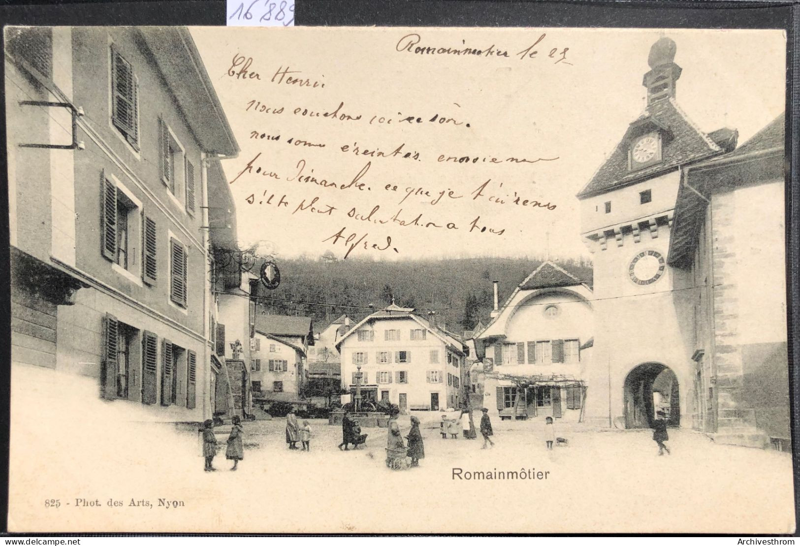 Romainmôtier (Vaud) La Place La Fontaine La Tour Et L'enseigne Du Restaurant De L'Hôtel De Ville (16'889) - Romainmôtier-Envy