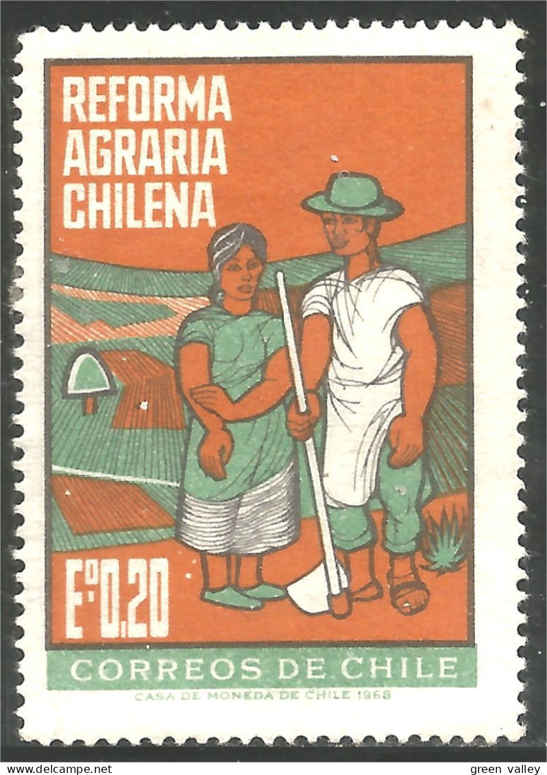 XW01-0120 Chili Réforme Agraire Agriculture Reform Farmer Paysan Fermier Culture Farming No Gum - Agricoltura