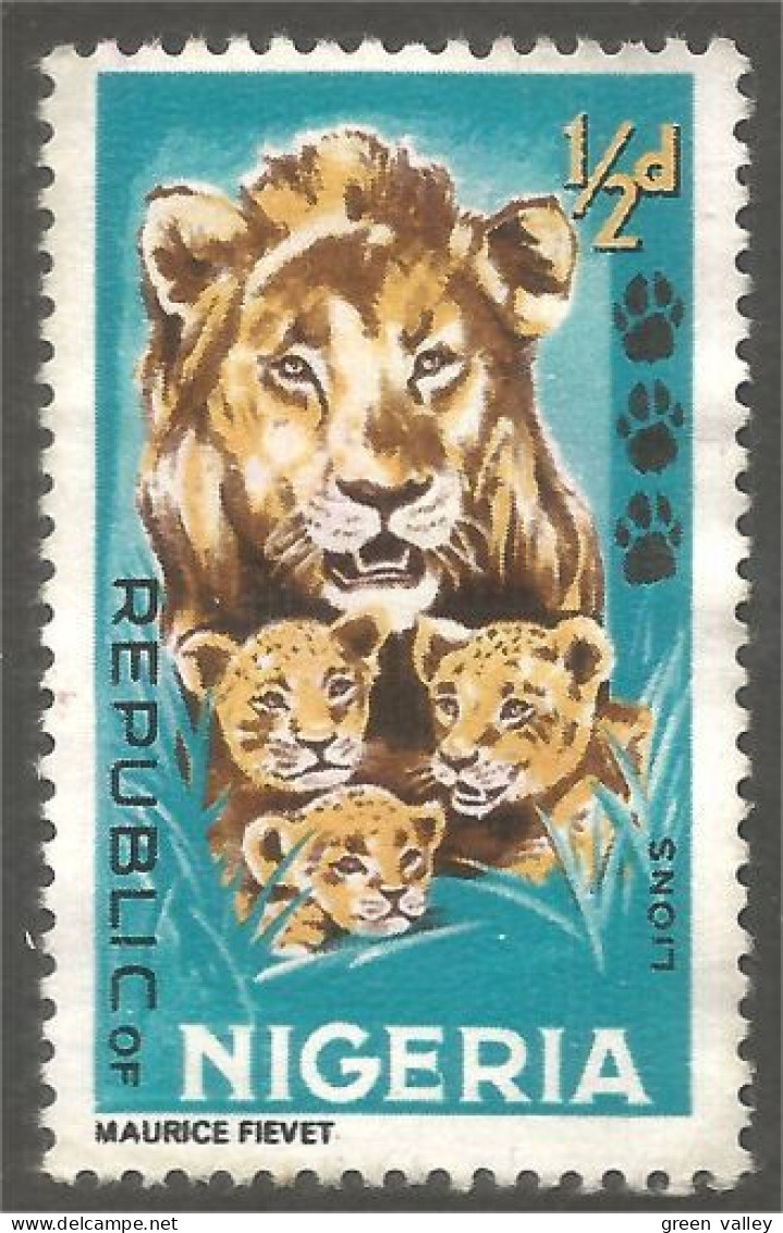 XW01-0761 Nigeria Lion Lionne Lionness Lowe Cub Lionceau Félin Feline Leone  - Nigeria (1961-...)