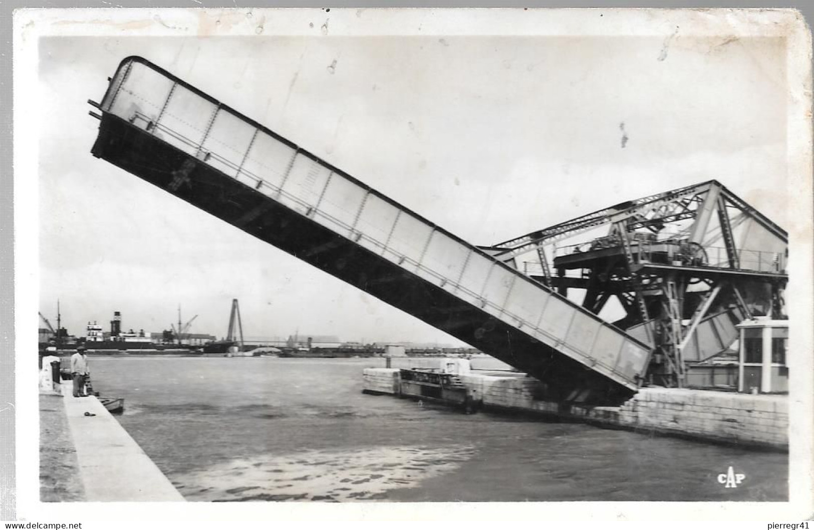 CPA-1910-13-PORT-ST LOUIS-du Rhone-Le PONT BASCULANT Levé-BE-Edit Cap - Saint-Louis-du-Rhône