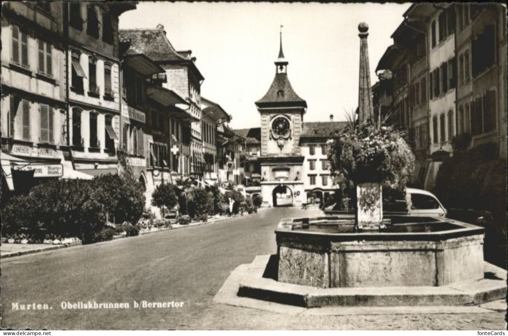 10815225 Murten Morat Murten Hotel Krone Obeliskbrunnen X Murten - Andere & Zonder Classificatie