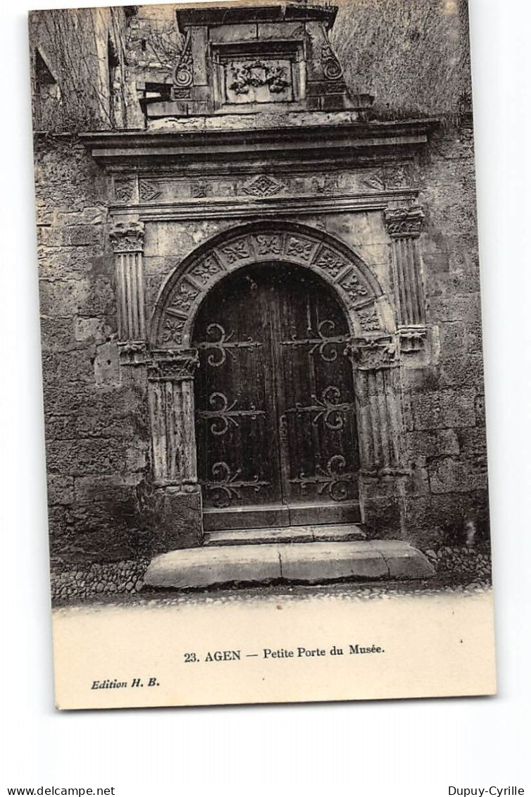 AGEN - Petite Porte Du Musée - Très Bon état - Agen