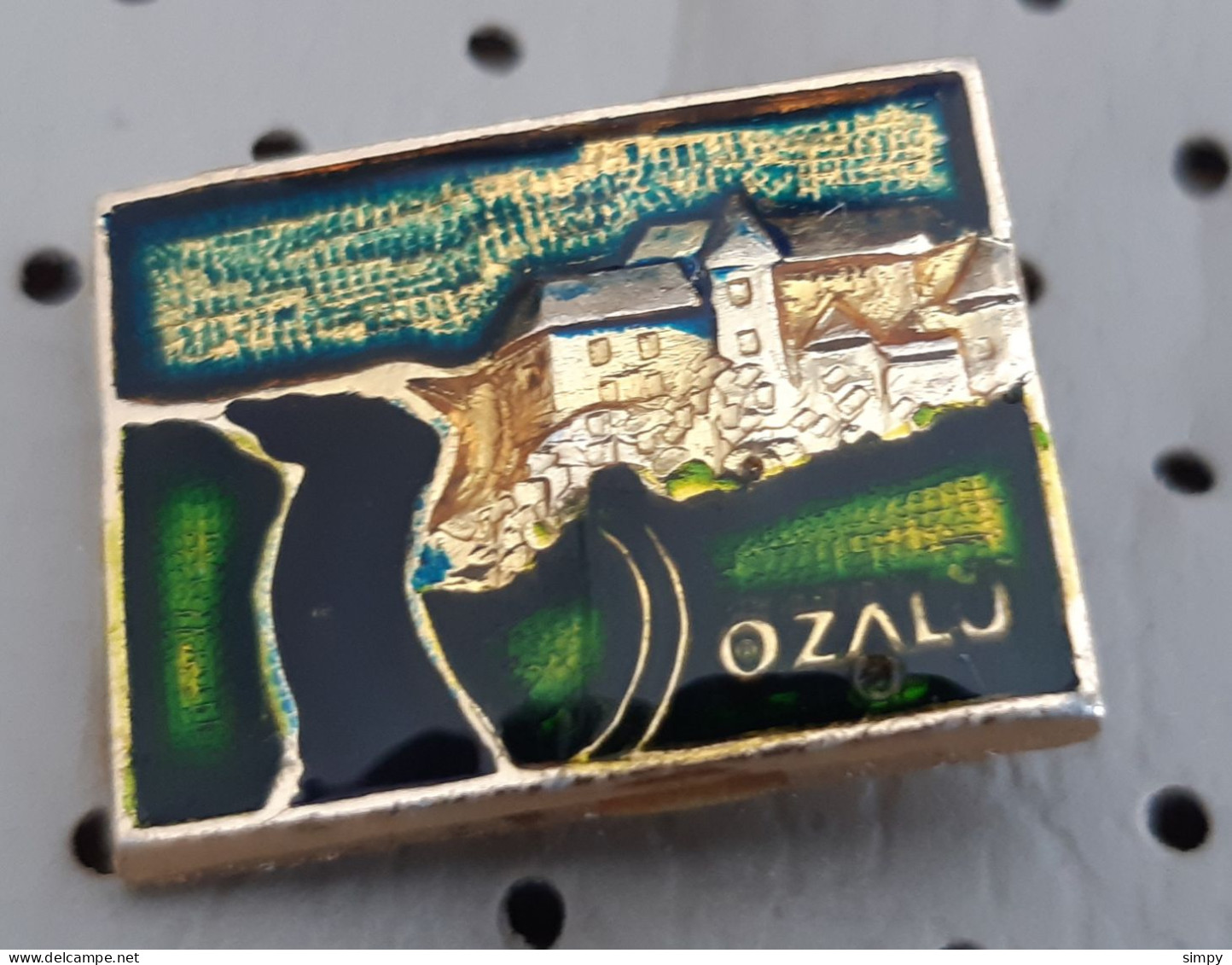 OZALJ Coat Of Arms Croatia Pin - Città
