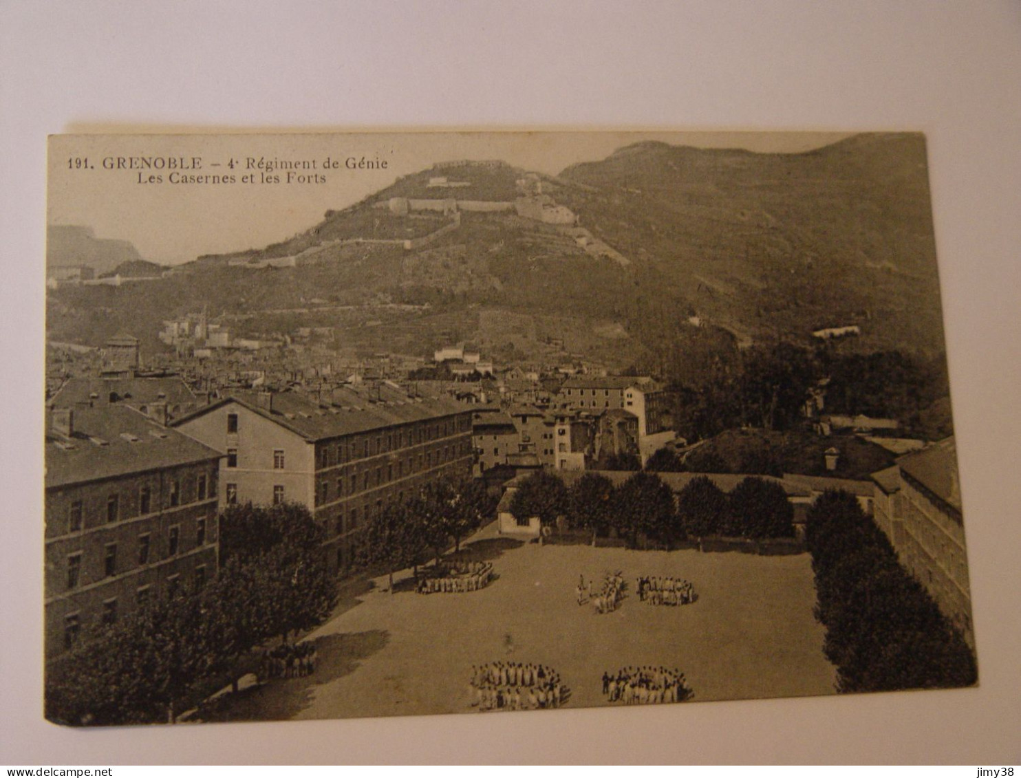 ISERE-GRENOBLE -191-4e REGIMENT DE GENIE -LES CASERNES ET LES FORTS - Grenoble