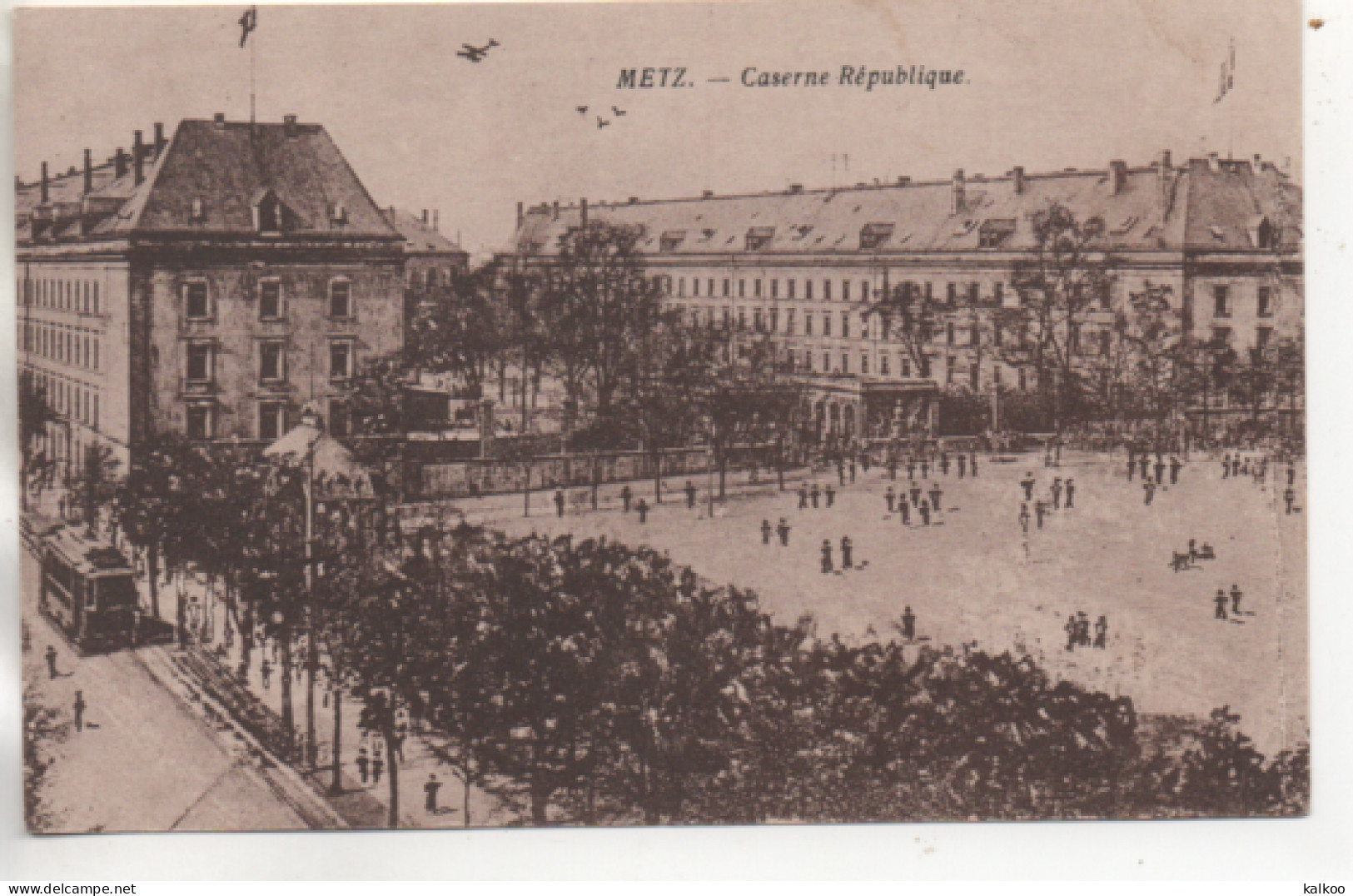 CPA ( Metz - Caserne République ) - Metz