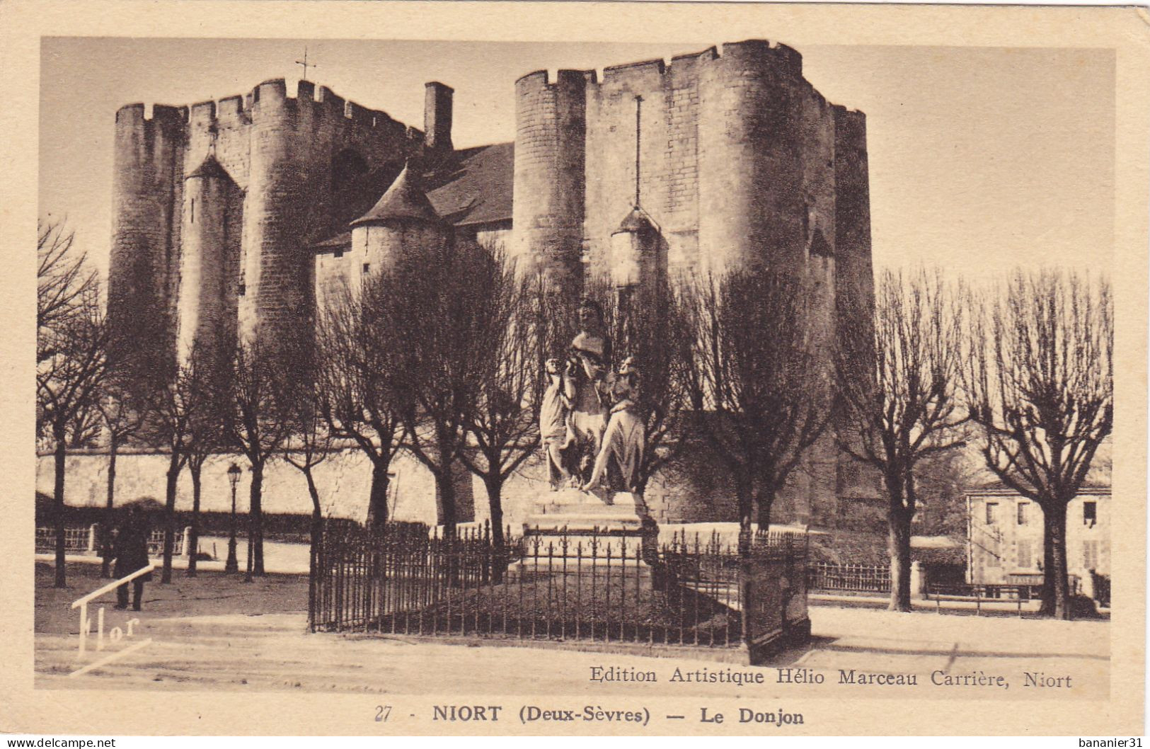 CPA 79 @ NIORT - Le Donjon @ Edition Marceau Carrière N° 27 - Niort