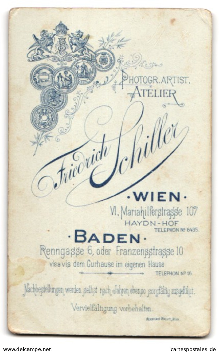 Fotografie Friedrich Schiller, Wien, Mariahilferstrsse 107, Portrait Zwei Kleine Mädchen In Weissen Kleidern  - Anonieme Personen
