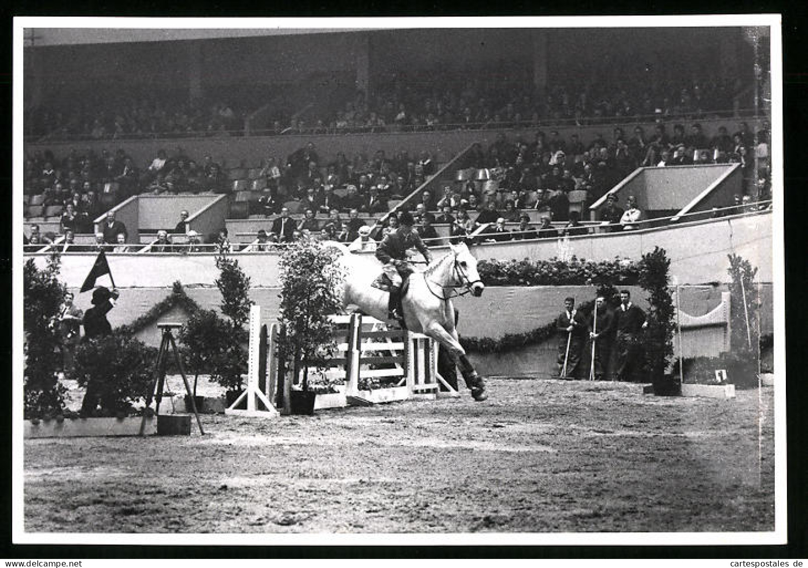 Fotografie Unbekannter Fotograf, Ansicht Berlin, Int. Reit- & Springturnier 1965 In Der Deutschlandhalle  - Sport