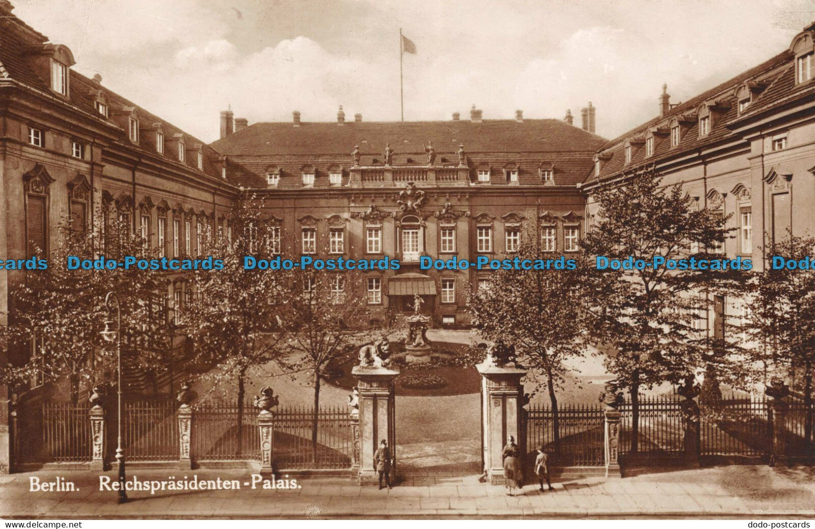 R100817 Berlin. Reichsprasidenten Palais. I. W. B. No. 16 - Monde