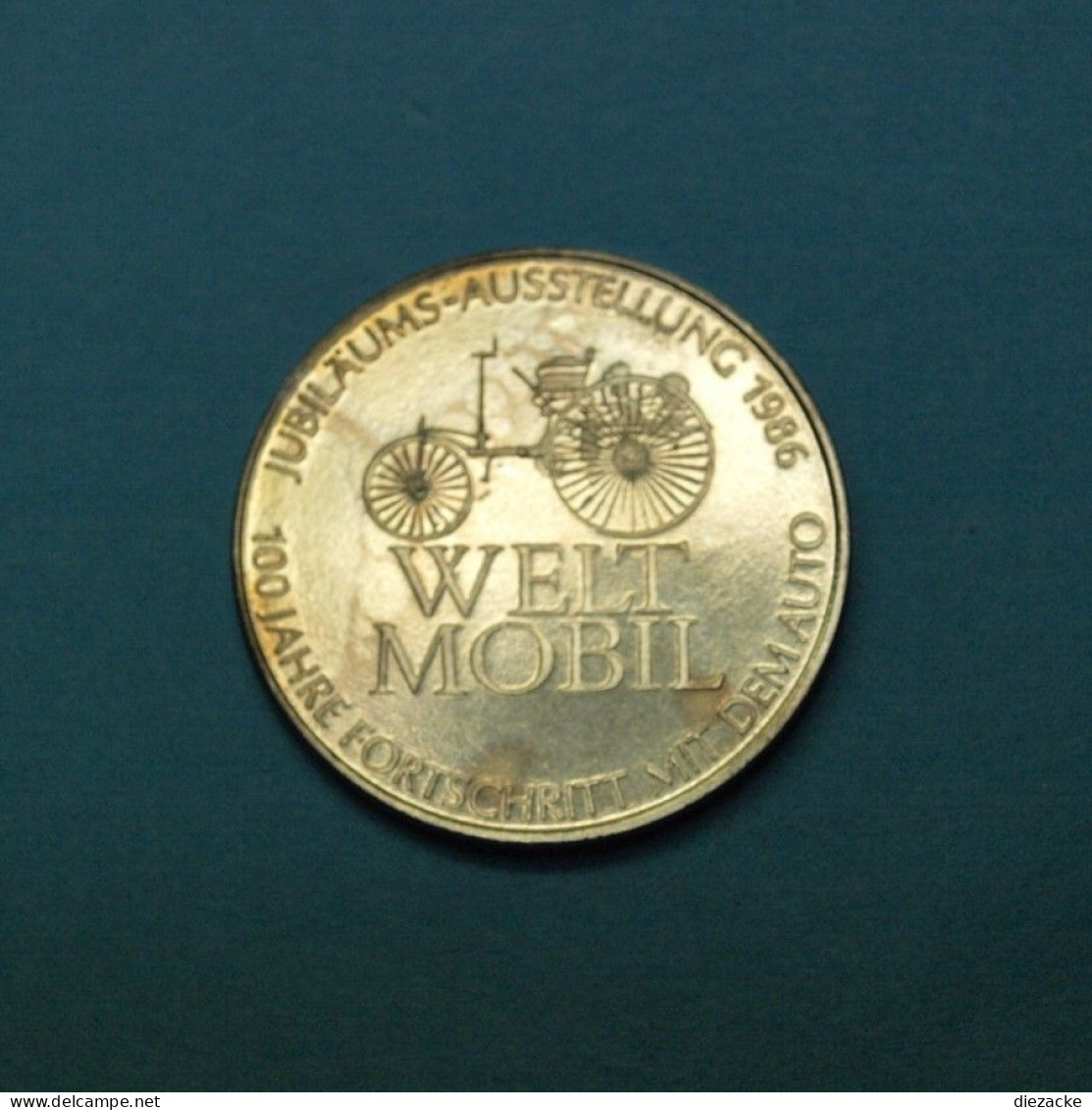 1986 Medaille Daimler-Benz Welt-Mobil, Messing ST (M5148 - Ohne Zuordnung