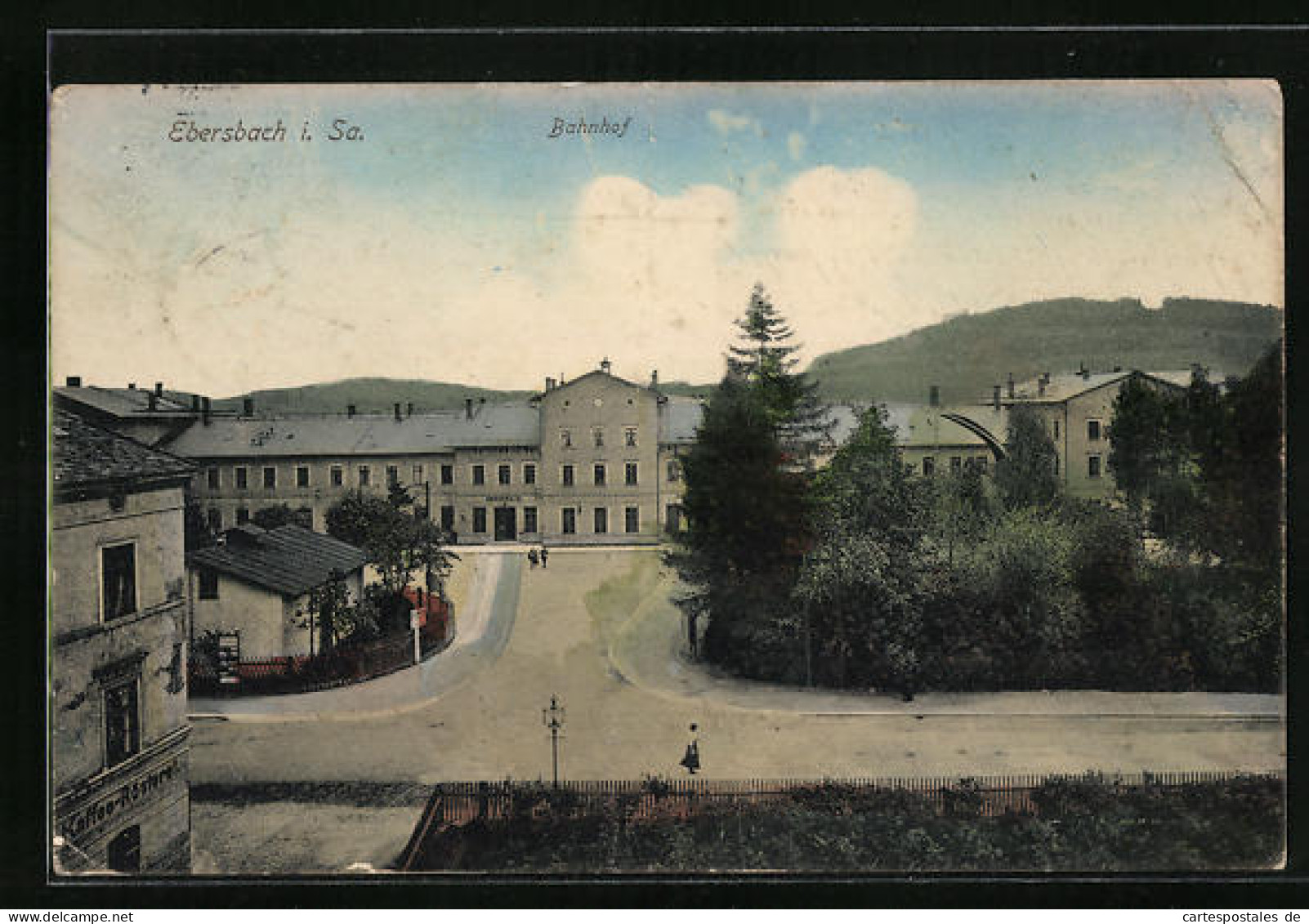 AK Ebersbach I. Sa., Bahnhof Mit Strassenpartie  - Ebersbach (Loebau/Zittau)