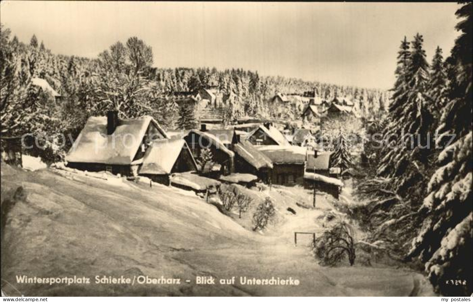 72490862 Schierke Harz Wintersportplatz Blick Auf Unterschierke Winterpanorama S - Schierke