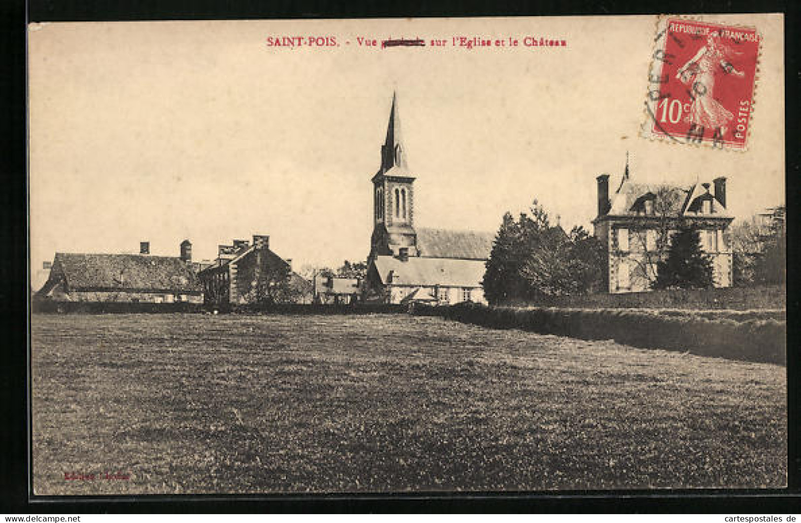 CPA Saint-Pois, Vue Generale Sur L'Eglise Et Le Chateau  - Autres & Non Classés