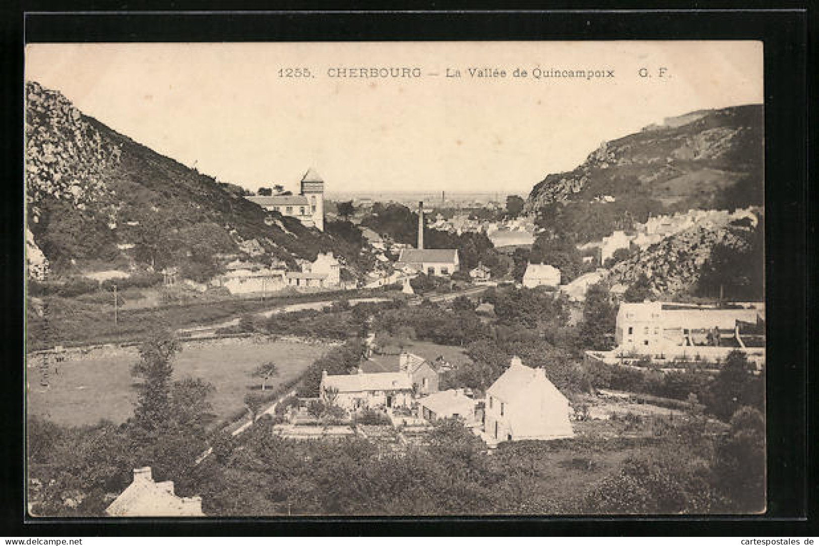 CPA Cherbourg, La Vallee De Quincamoix  - Cherbourg