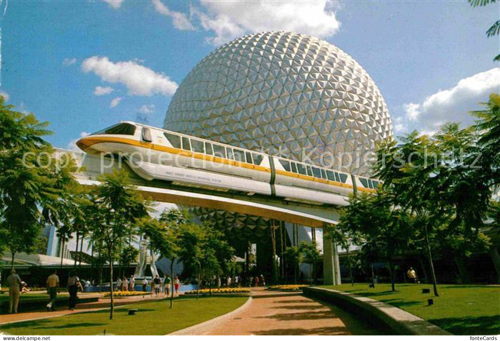 72678243 Walt_Disney_World Future World Sleek Monorail Spaceship Earth Geosphere - Autres & Non Classés