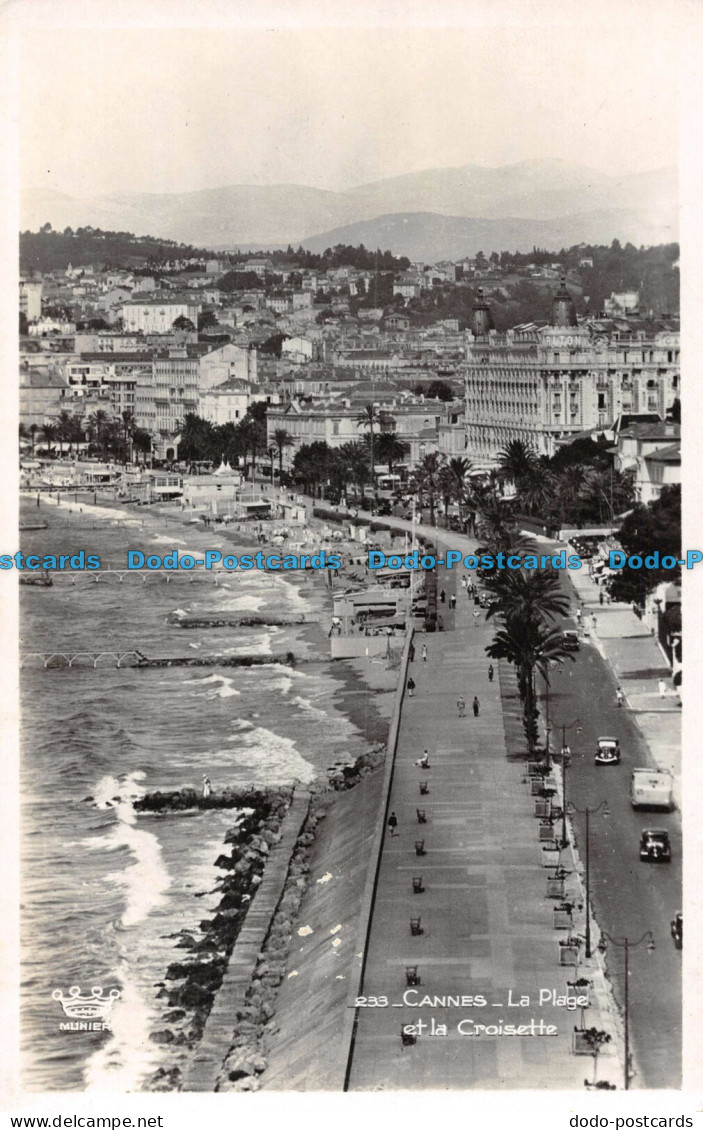 R101946 Cannes. La Plage Et La Croisette. Munier Le Voyer - Mondo