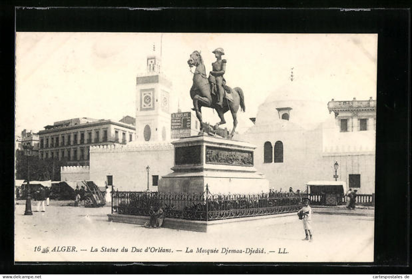 CPA Alger, La Statue Du Duc D`Orlèans - La Mosquée Djemaa Djedid  - Algiers